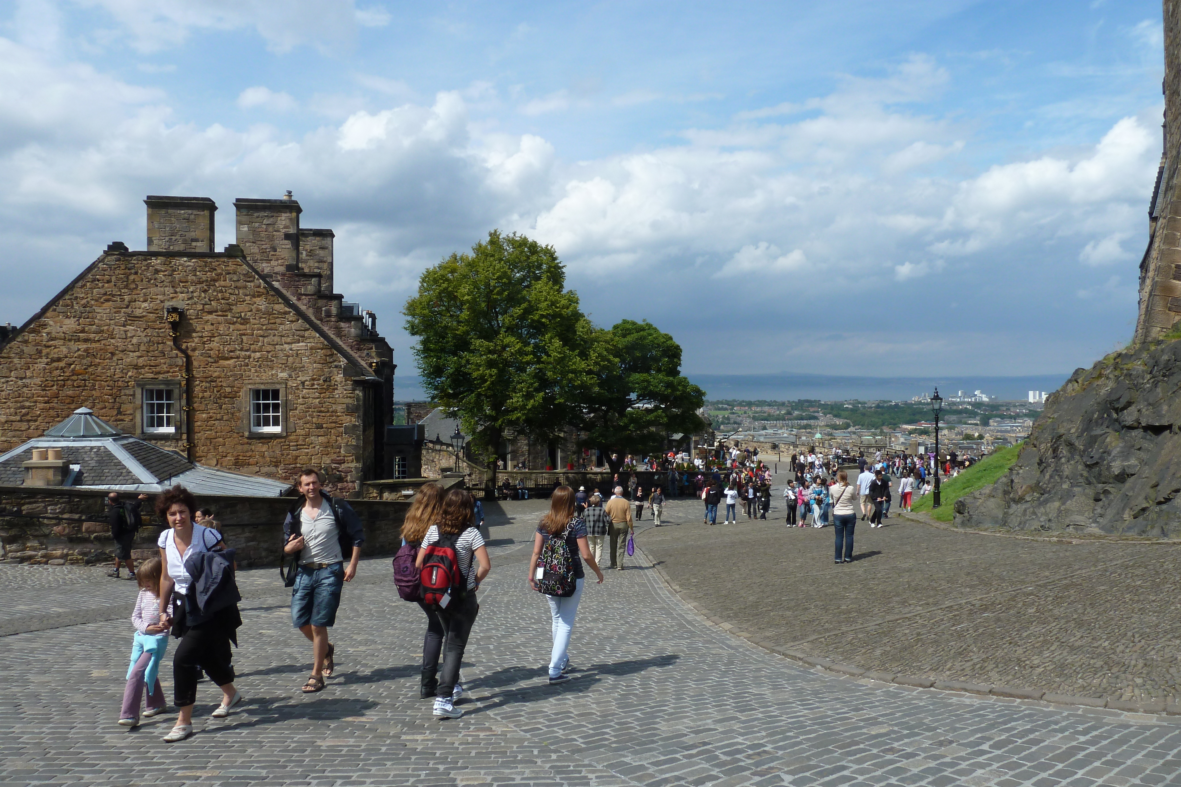 Picture United Kingdom Edinburgh 2011-07 9 - History Edinburgh