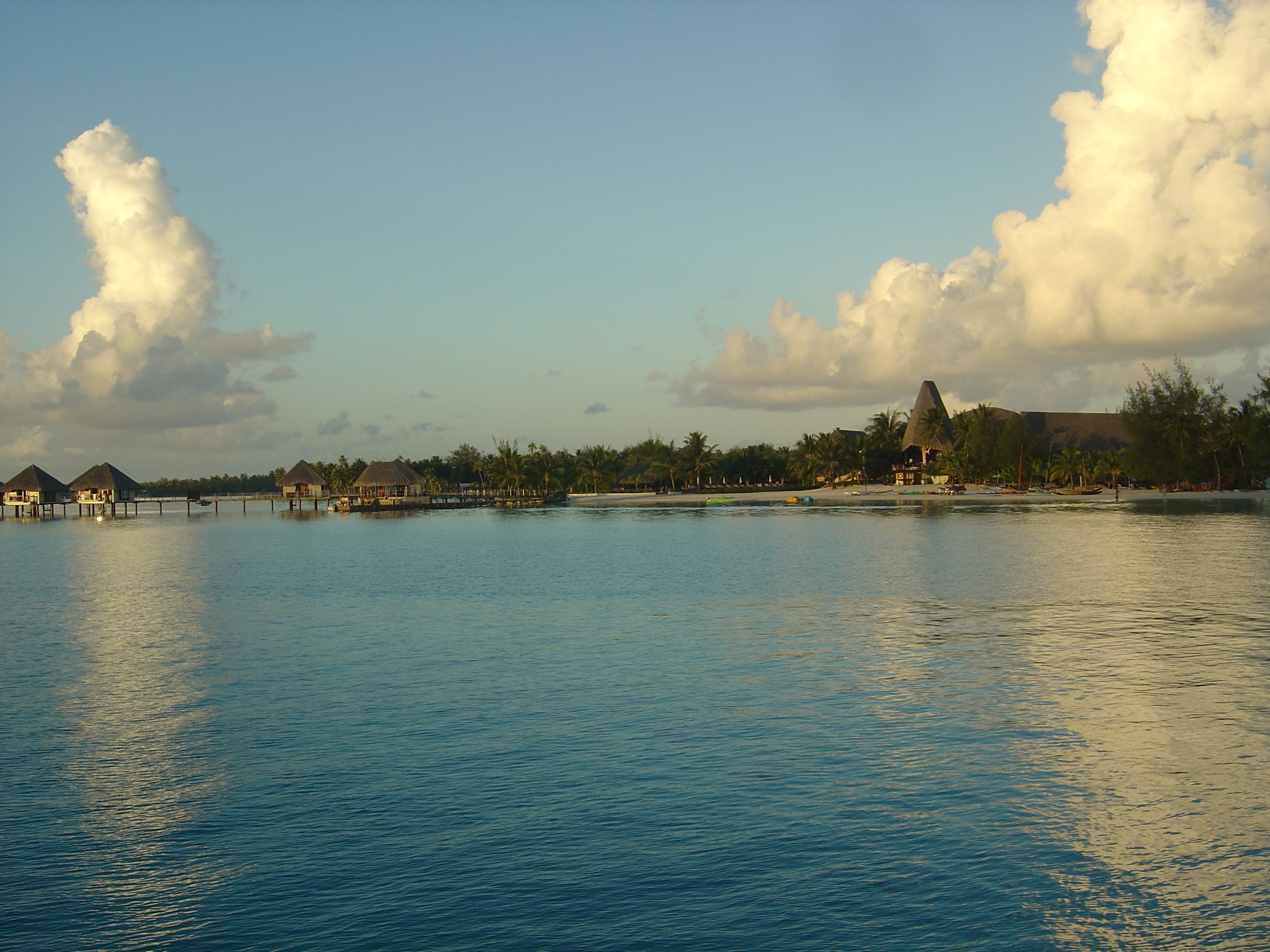 Picture Polynesia Meridien Bora Bora Hotel 2006-04 69 - Journey Meridien Bora Bora Hotel