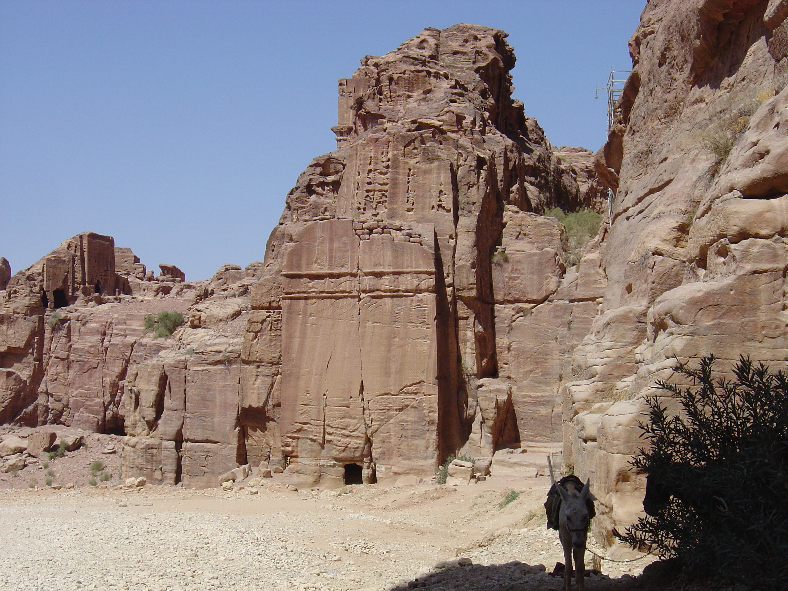 Picture Jordan Petra 2004-10 81 - History Petra