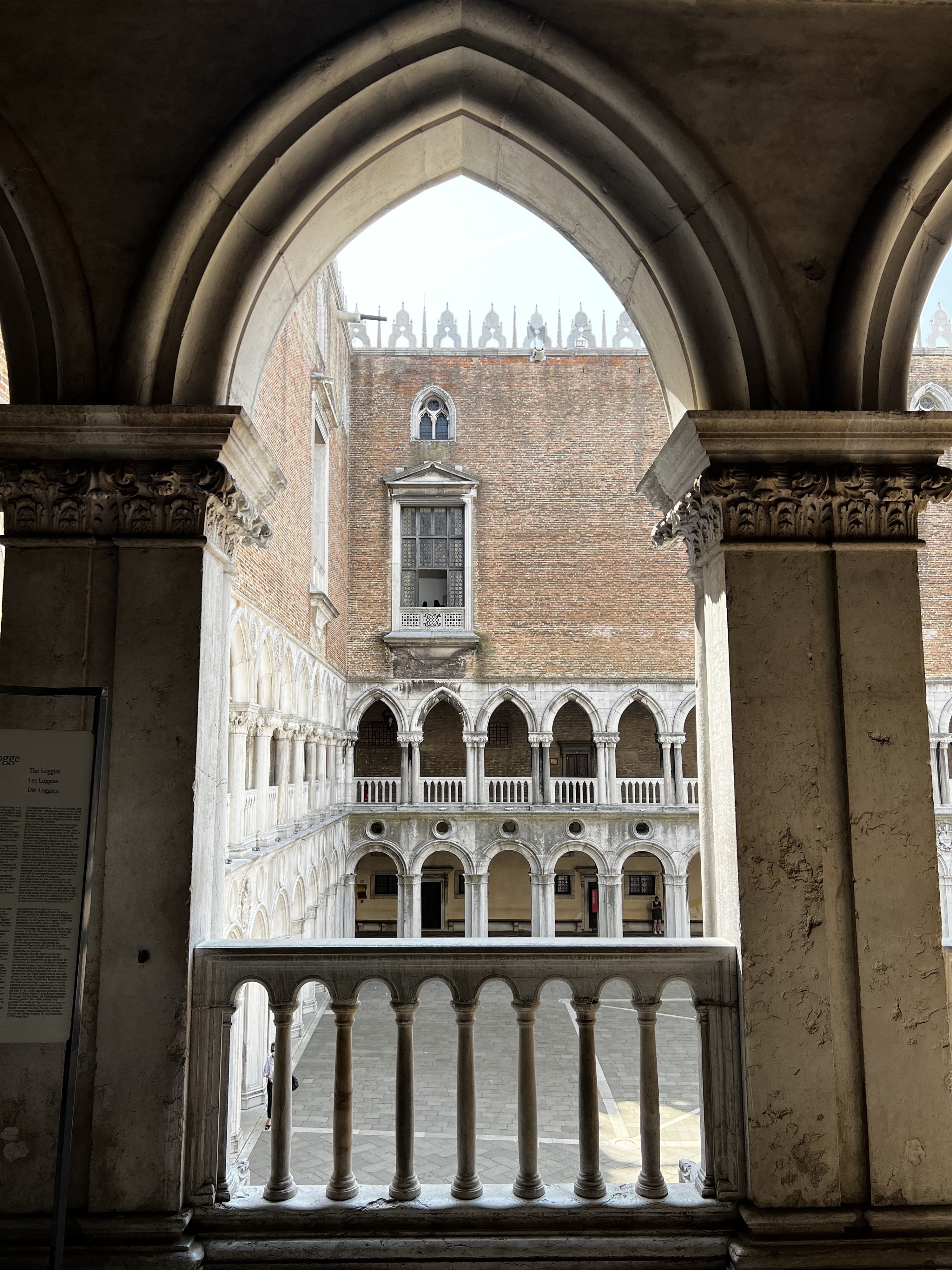 Picture Italy Venice Doge's Palace (Palazzo Ducale) 2022-05 188 - Recreation Doge's Palace (Palazzo Ducale)