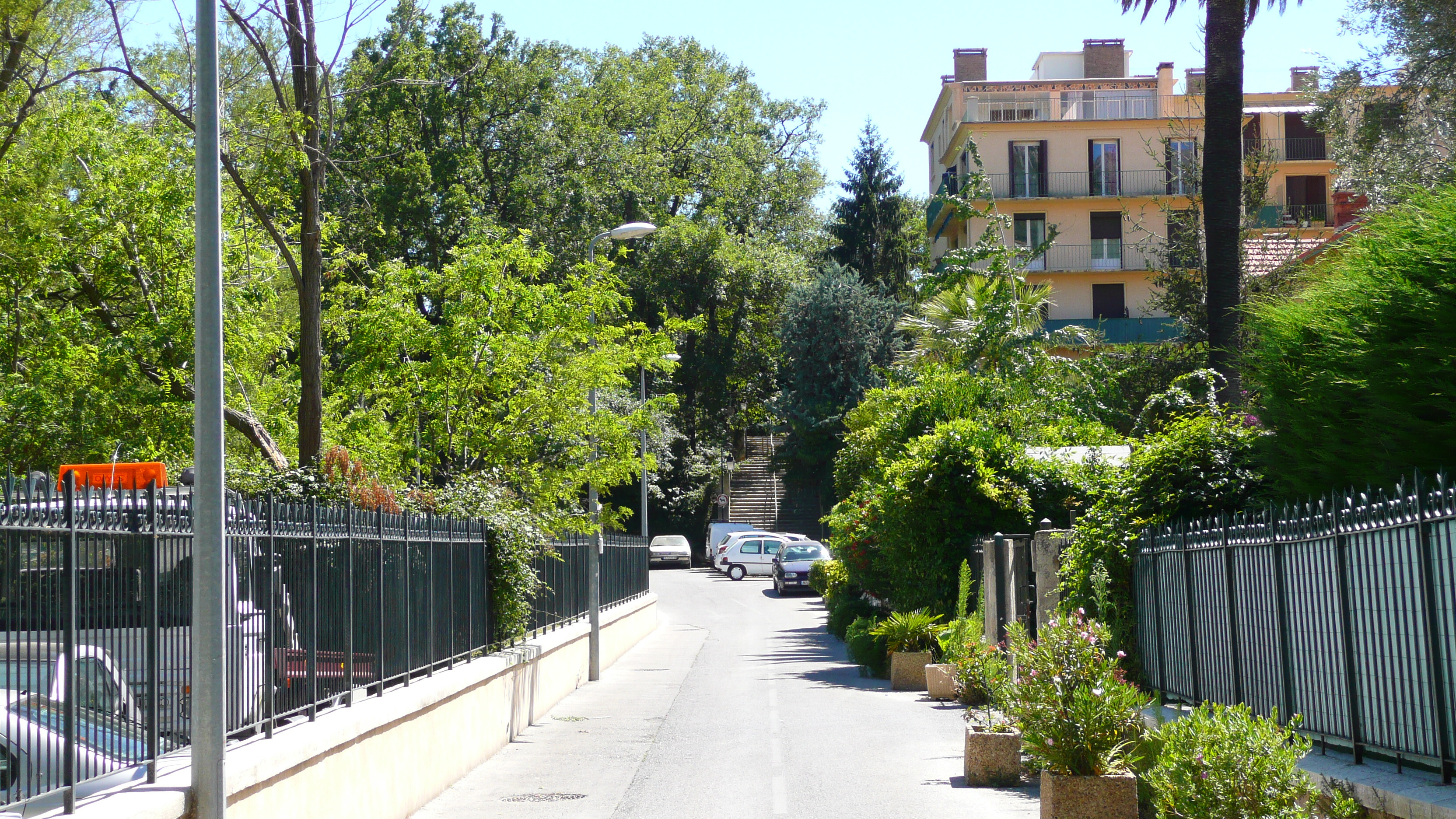 Picture France Vence Vence West 2007-07 61 - Center Vence West