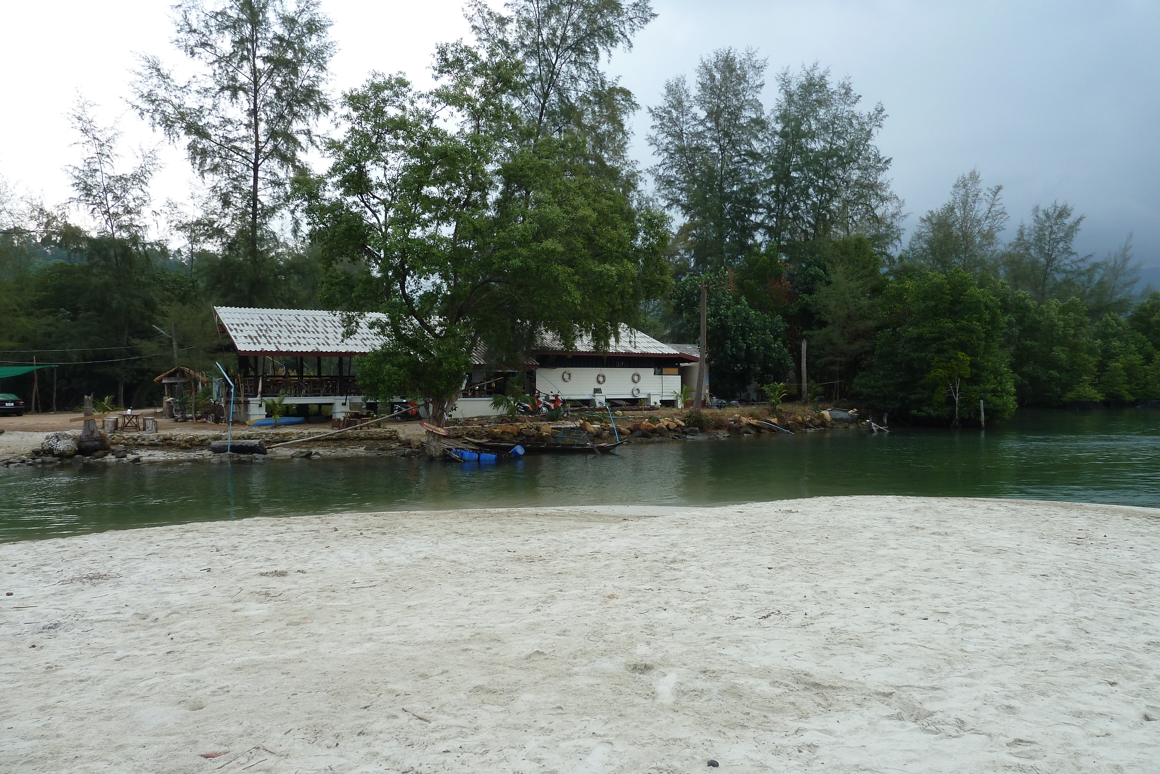 Picture Thailand Ko Chang Klong Prao beach 2011-02 39 - Recreation Klong Prao beach