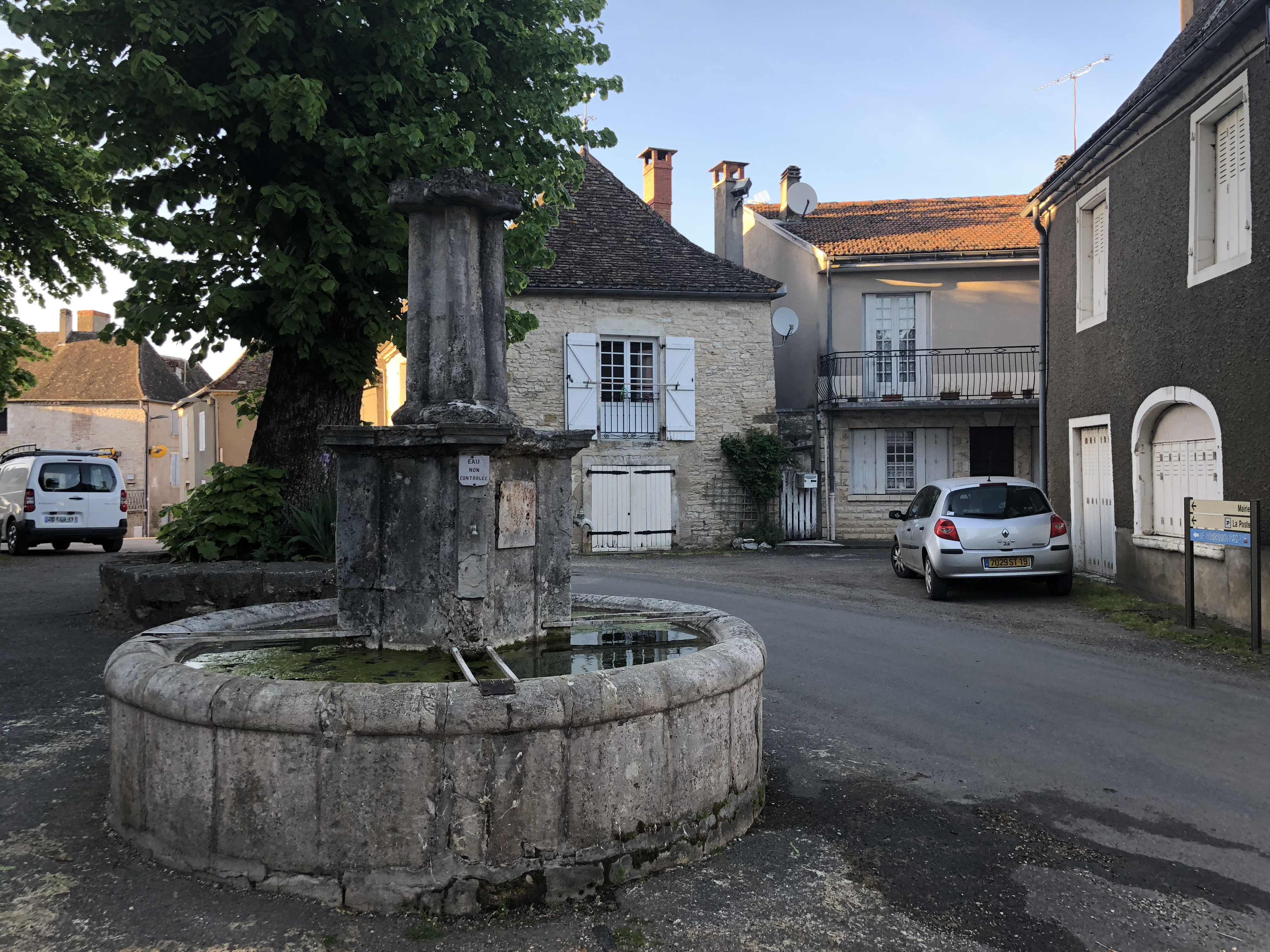 Picture France Floirac 2018-04 19 - History Floirac