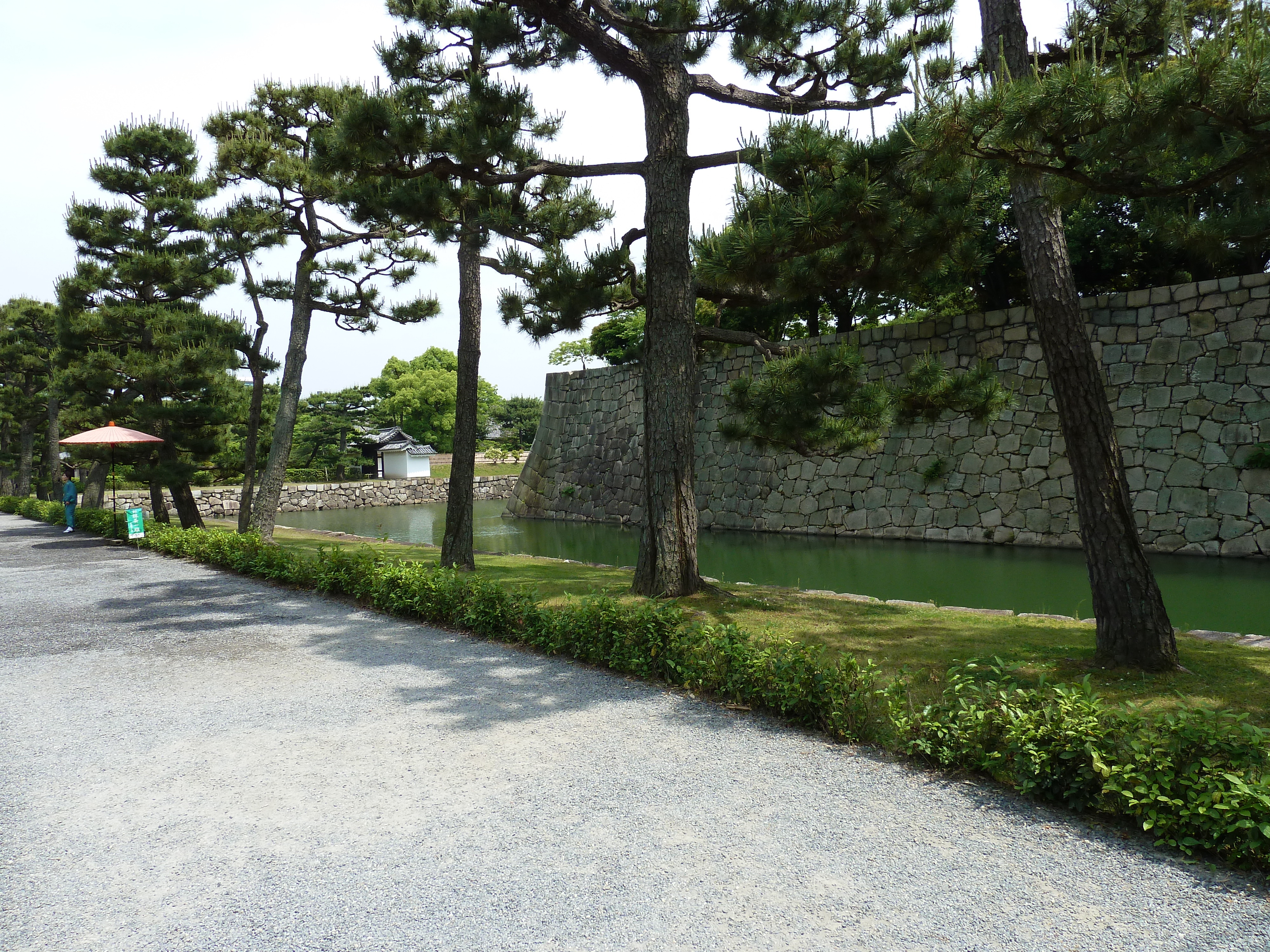 Picture Japan Kyoto Nijo Castle Honmaru Palace 2010-06 19 - Around Honmaru Palace