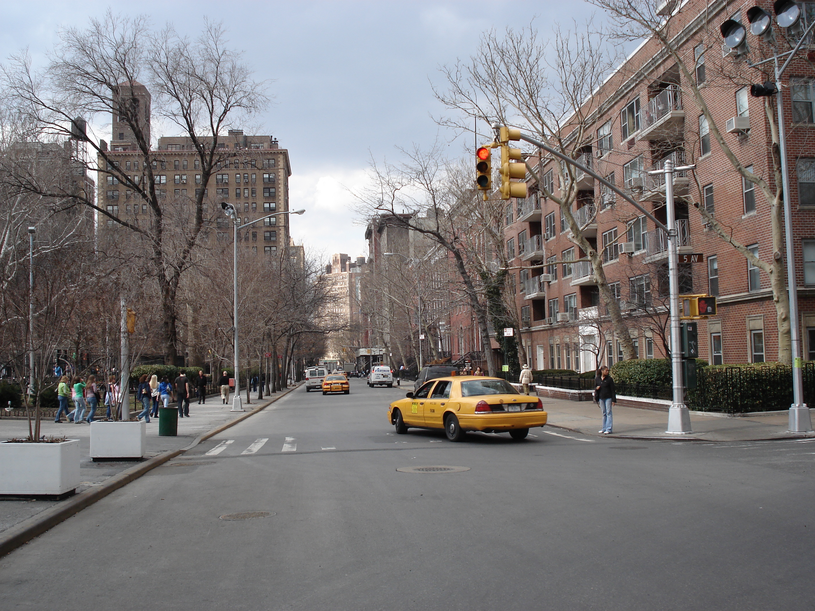 Picture United States New York Washington Square 2006-03 5 - Journey Washington Square