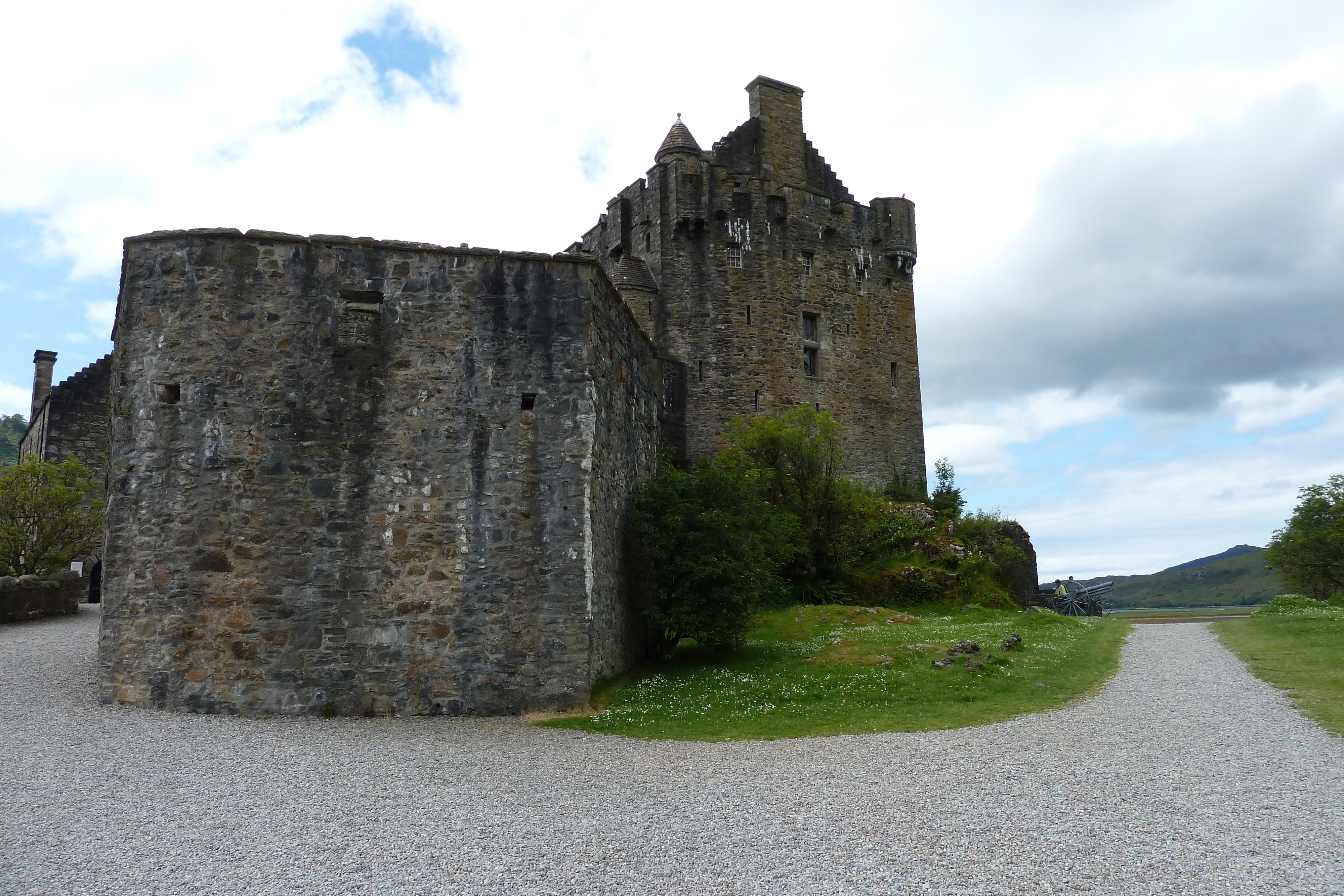 Picture United Kingdom Scotland Eilean Donan Castle 2011-07 41 - Tours Eilean Donan Castle