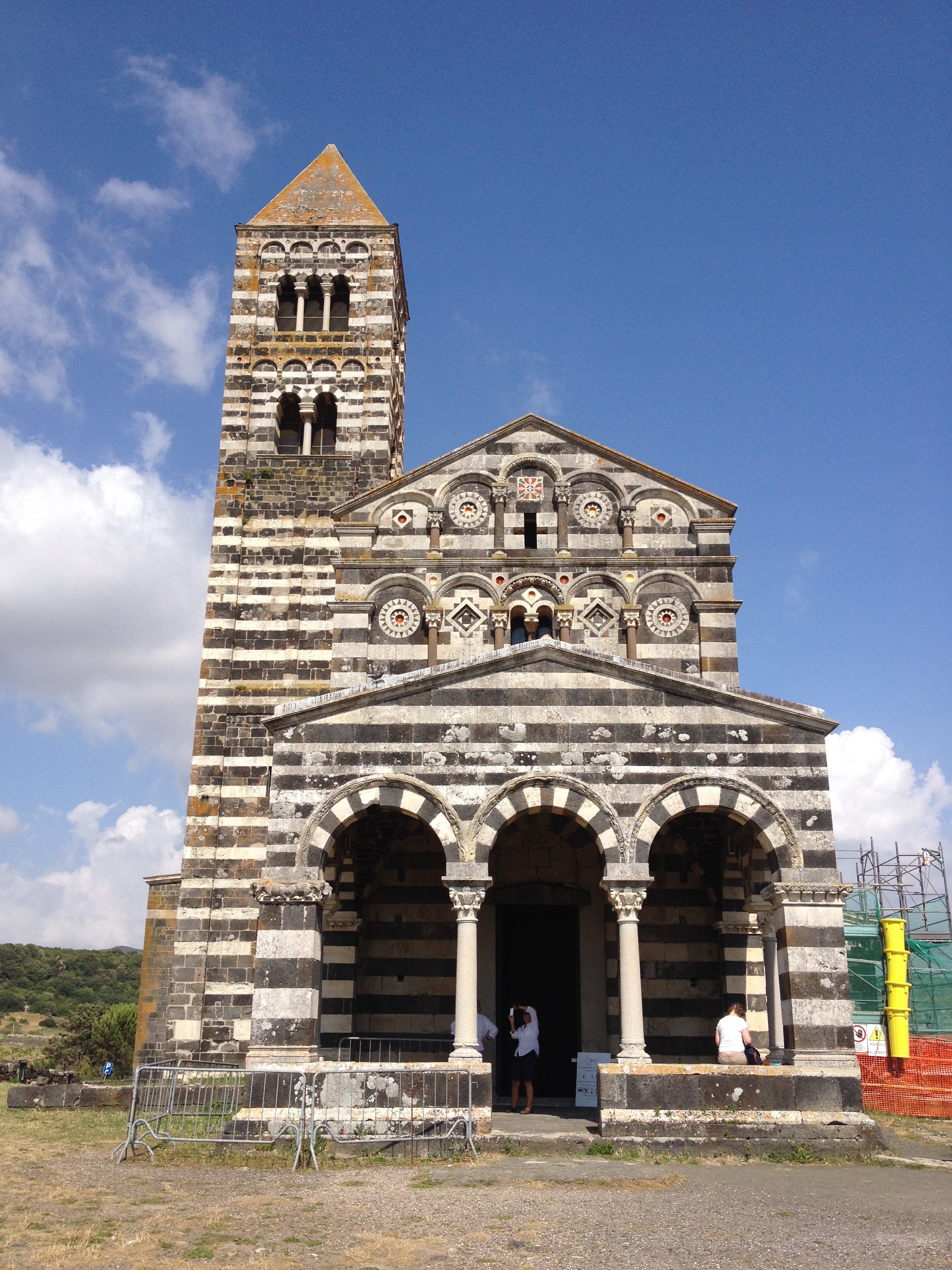 Picture Italy Sardinia Basilica di Saccargia 2015-06 4 - Center Basilica di Saccargia