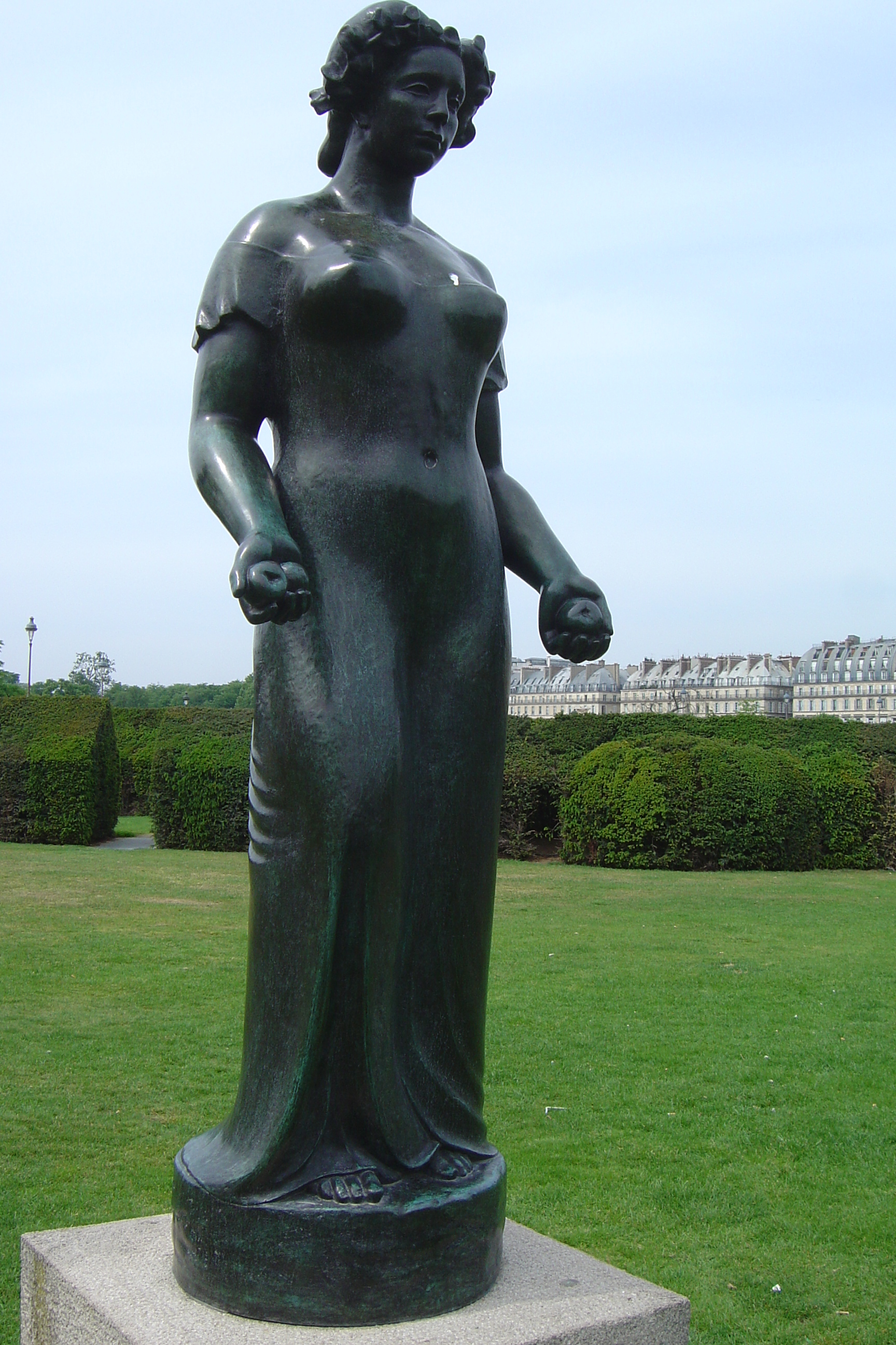 Picture France Paris Louvre Carrousel Garden 2007-05 49 - Around Louvre Carrousel Garden