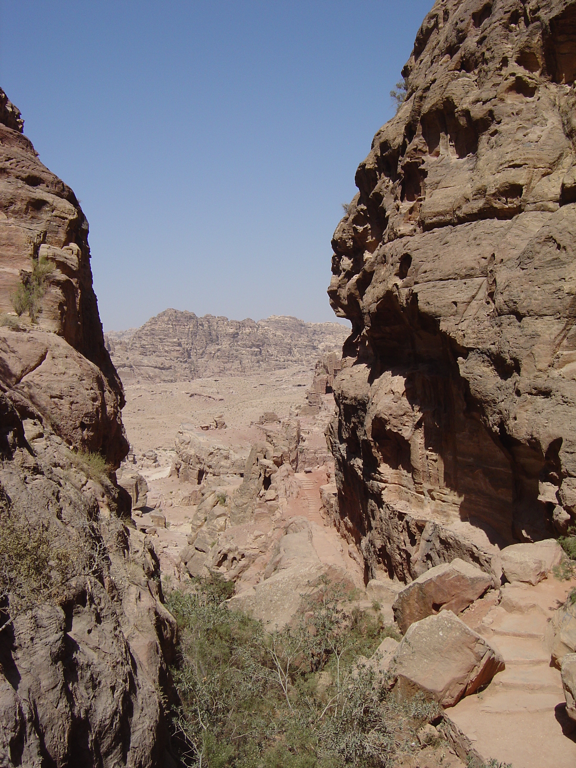 Picture Jordan Petra 2004-10 94 - Discovery Petra