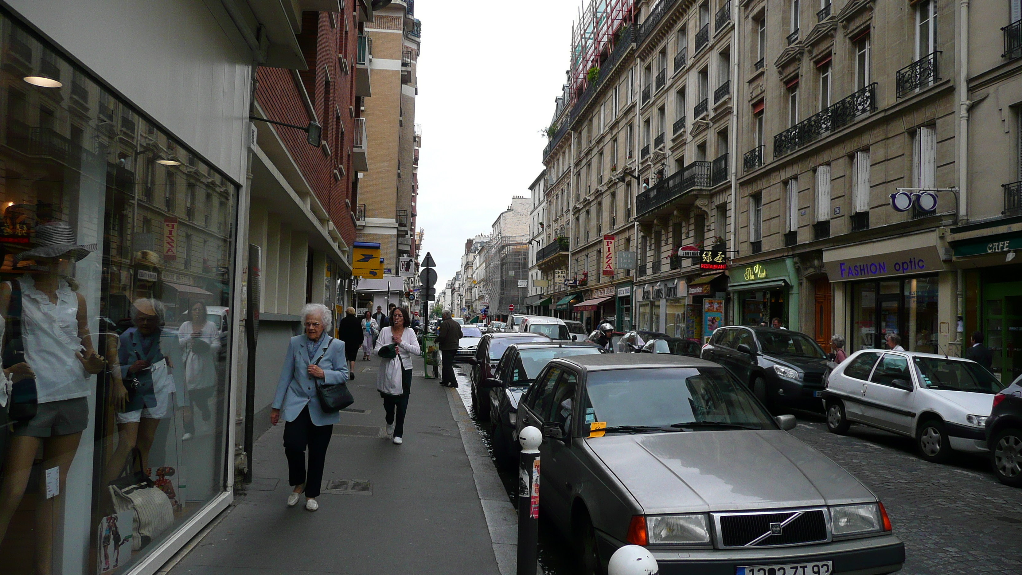 Picture France Paris 17th Arrondissement Rue Levis 2007-05 35 - History Rue Levis