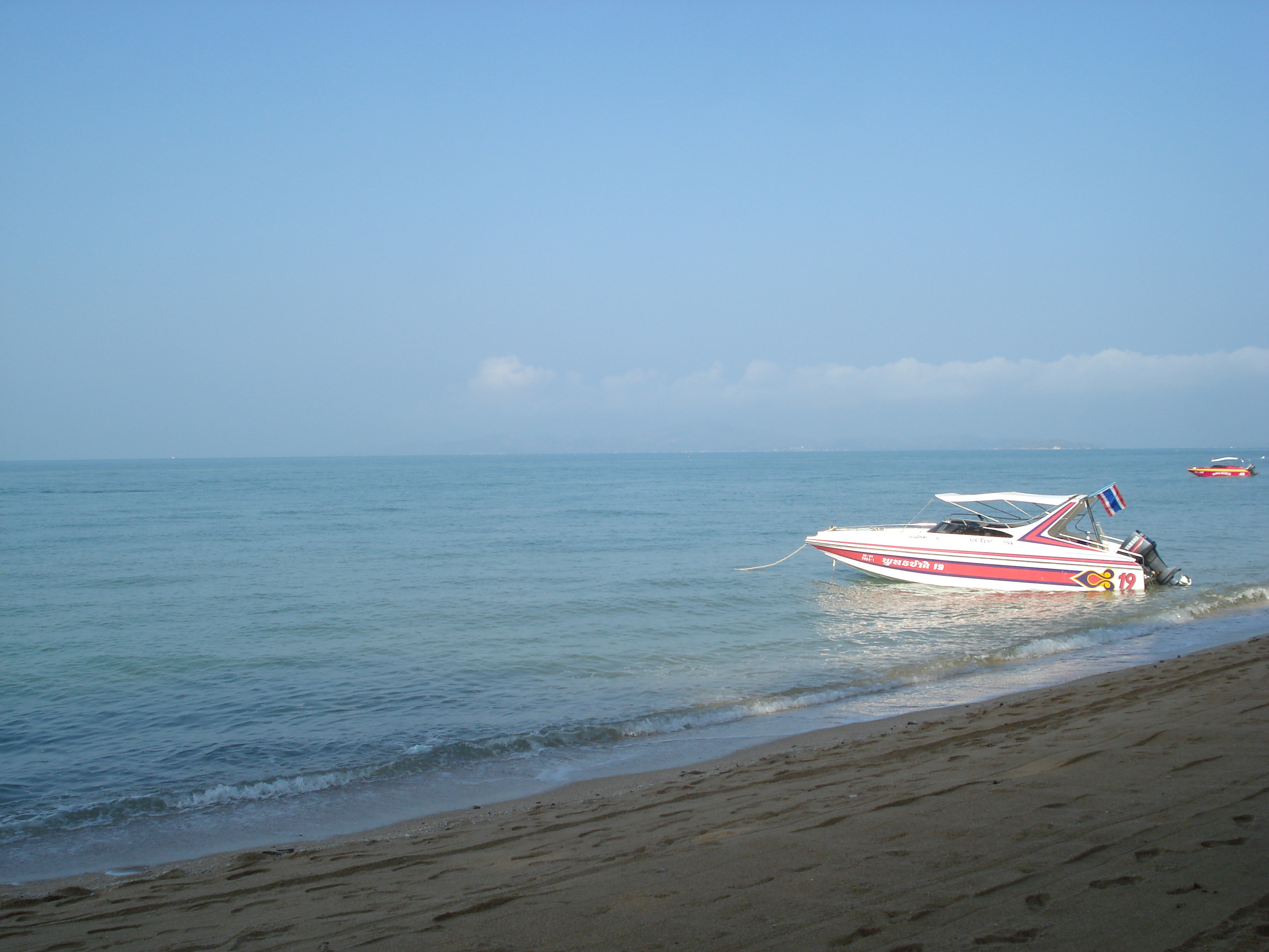 Picture Thailand Pattaya Dongtan beach 2008-01 18 - Discovery Dongtan beach