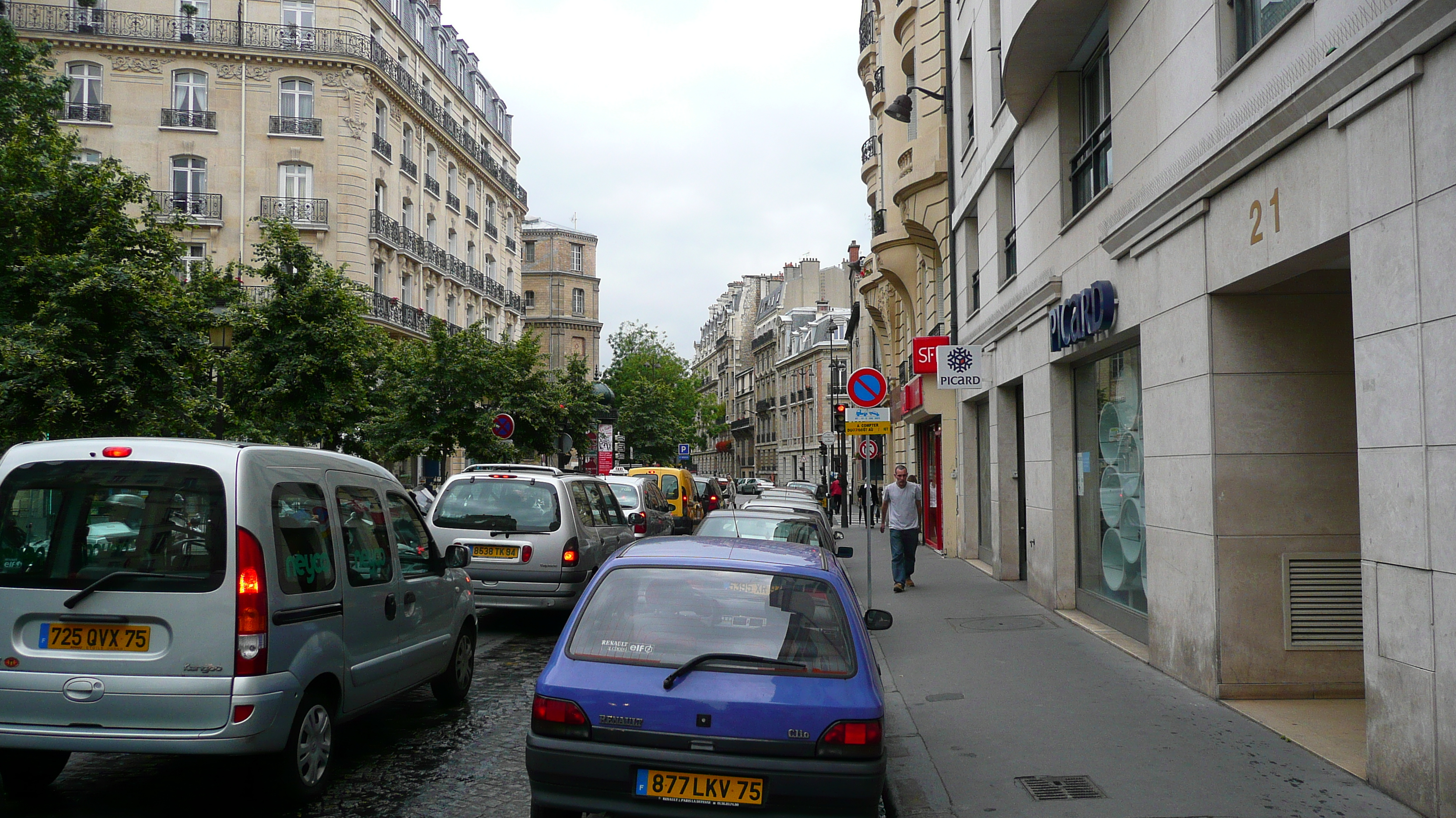 Picture France Paris 17th Arrondissement Rue Levis 2007-05 24 - History Rue Levis