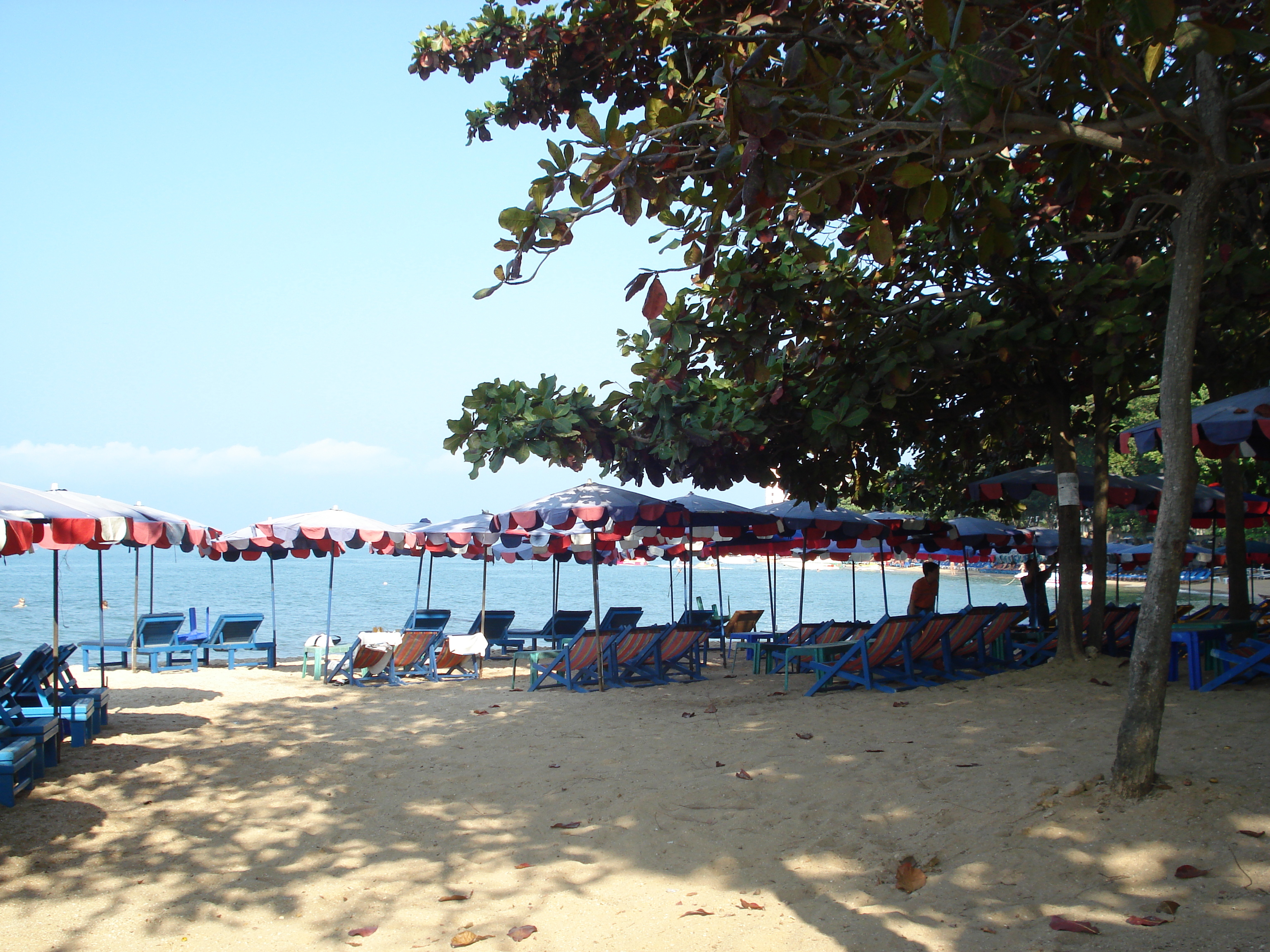 Picture Thailand Pattaya Dongtan beach 2008-01 21 - Around Dongtan beach