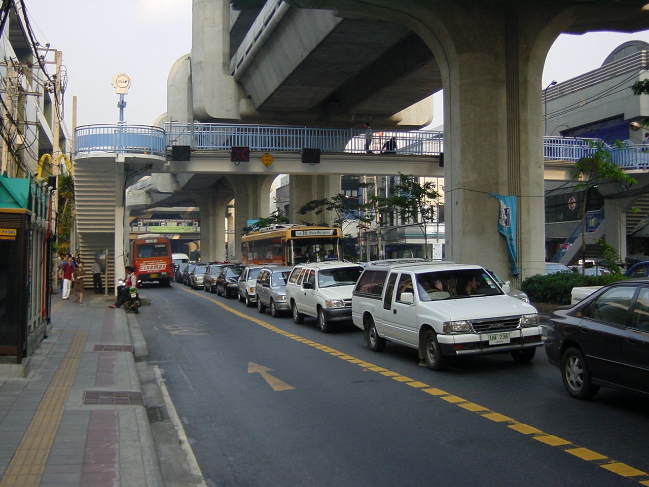 Picture Thailand Bangkok 2001-03 13 - Journey Bangkok