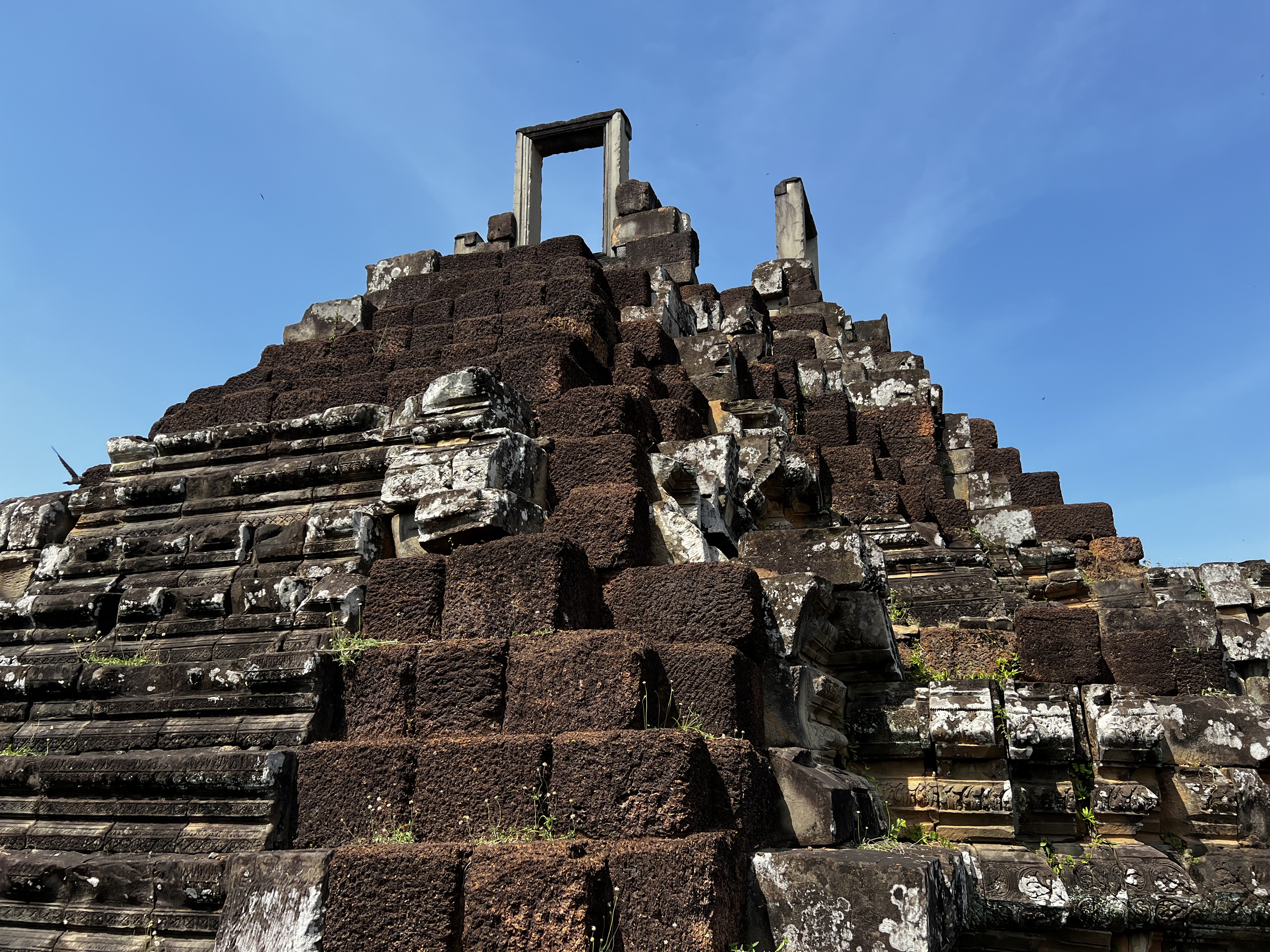 Picture Cambodia Siem Reap Baphuon 2023-01 49 - Discovery Baphuon