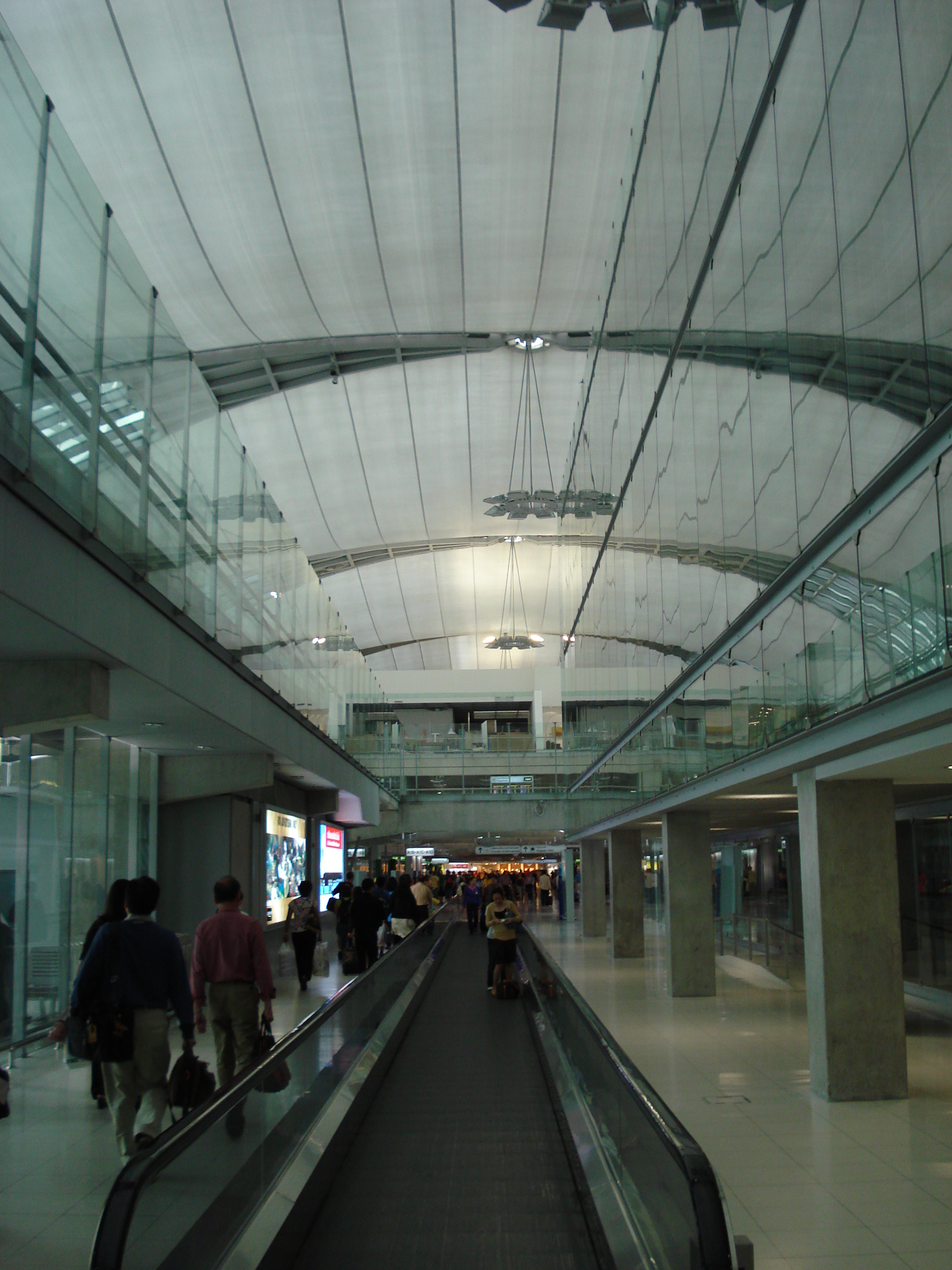 Picture Thailand Bangkok Suvarnabhumi Airport 2007-02 37 - Tours Suvarnabhumi Airport