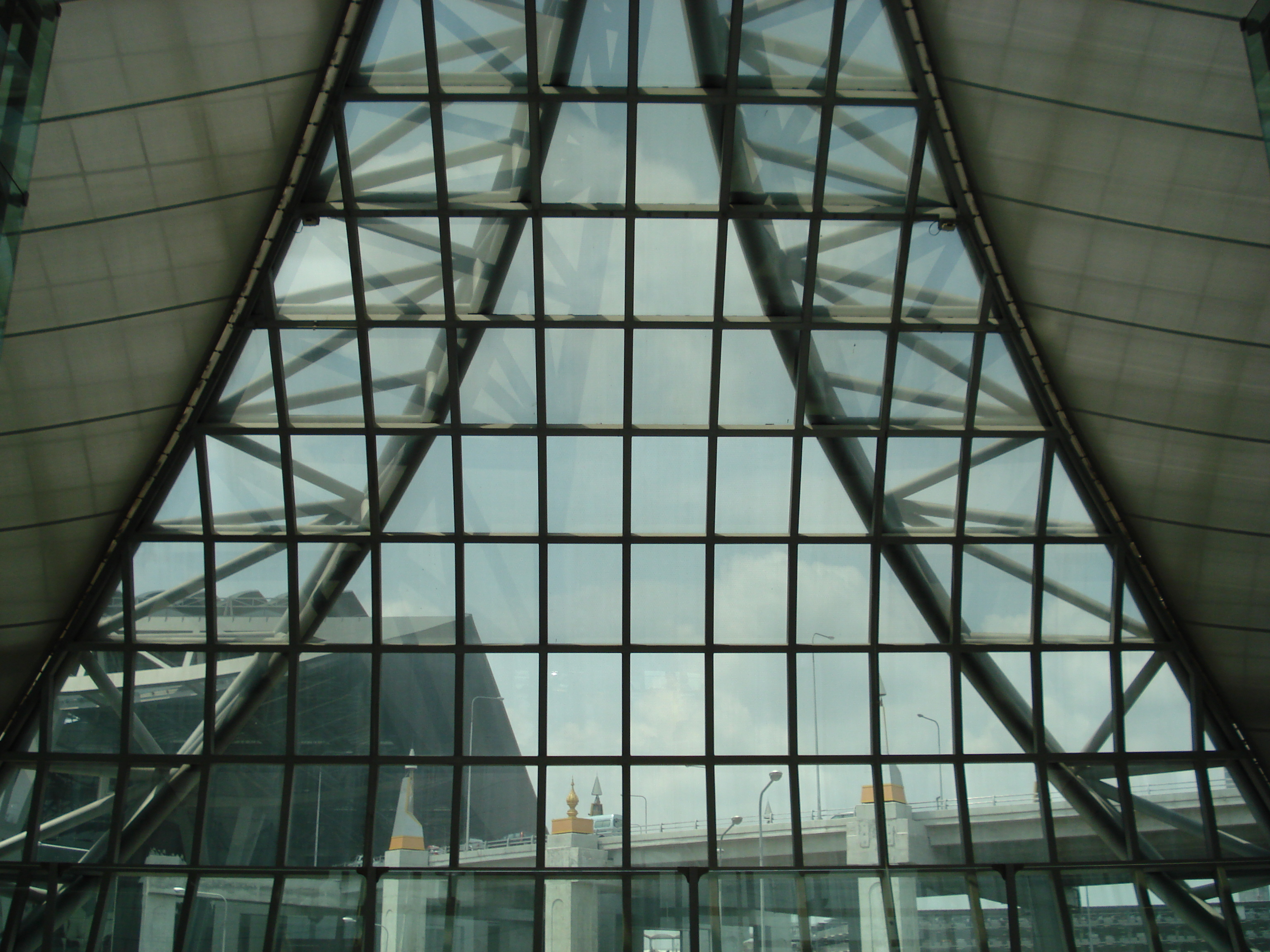 Picture Thailand Bangkok Suvarnabhumi Airport 2007-02 55 - Tour Suvarnabhumi Airport