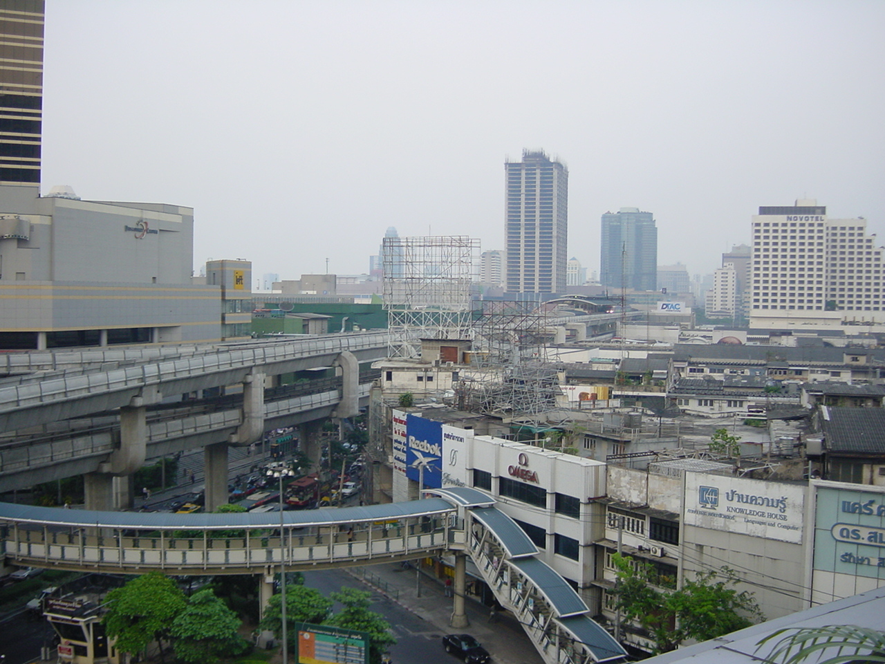 Picture Thailand Bangkok 2001-03 41 - Around Bangkok