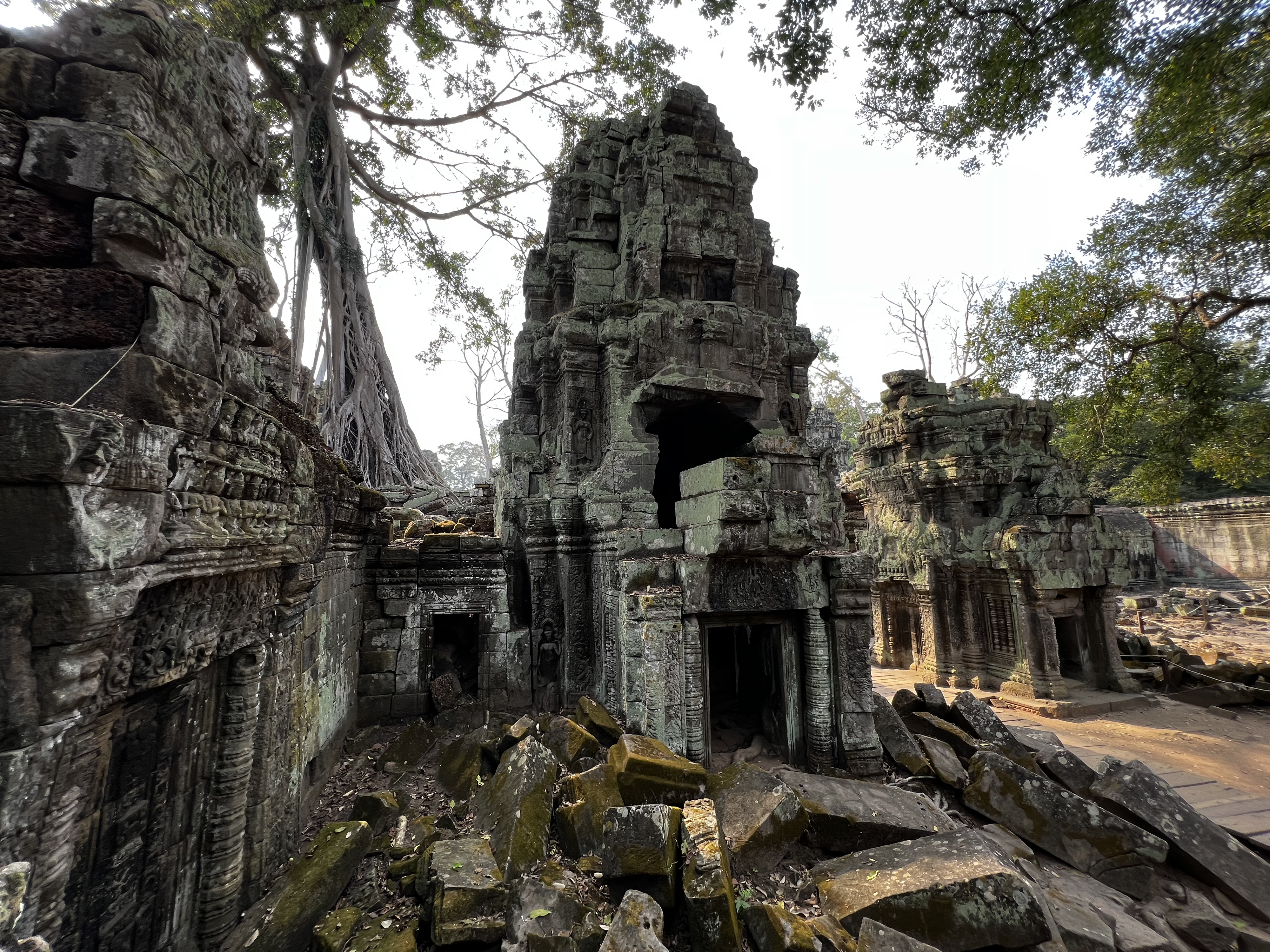 Picture Cambodia Siem Reap Ta Prohm 2023-01 67 - Around Ta Prohm