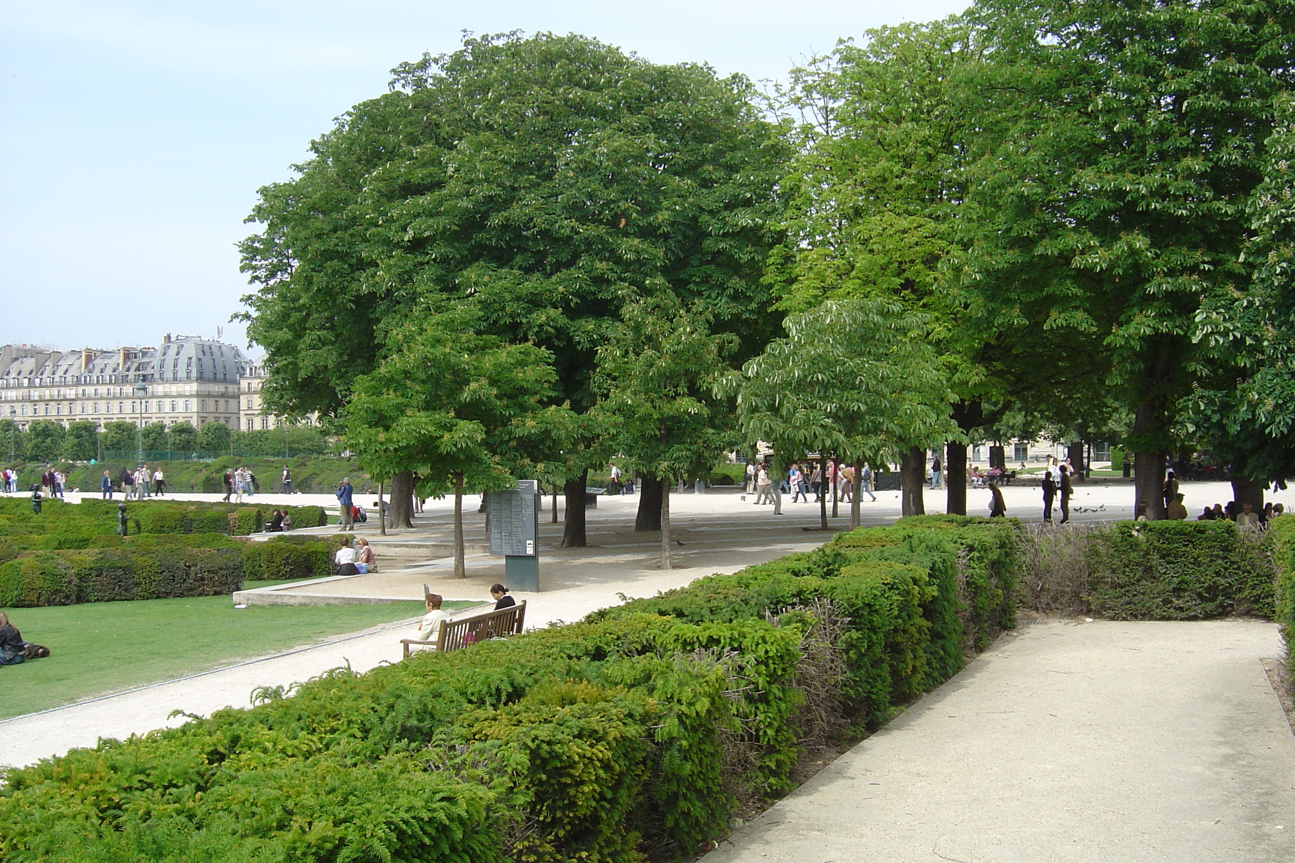 Picture France Paris Louvre Carrousel Garden 2007-05 41 - Around Louvre Carrousel Garden