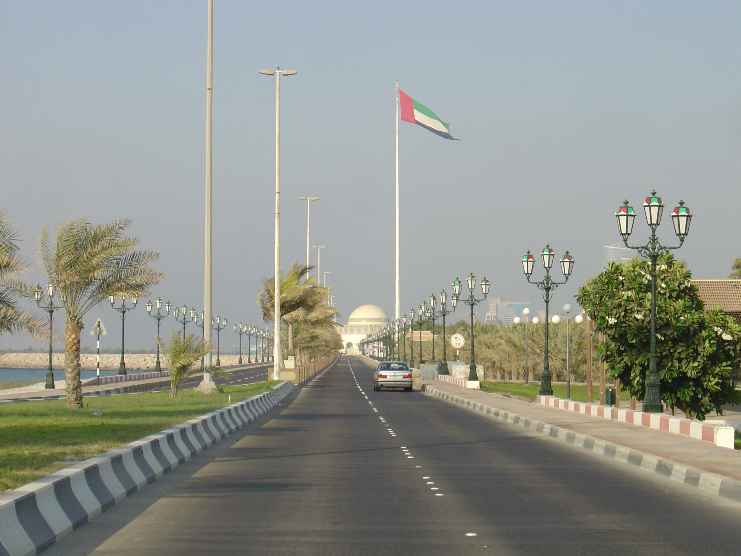 Picture United Arab Emirates Abu Dhabi 2005-09 53 - Discovery Abu Dhabi