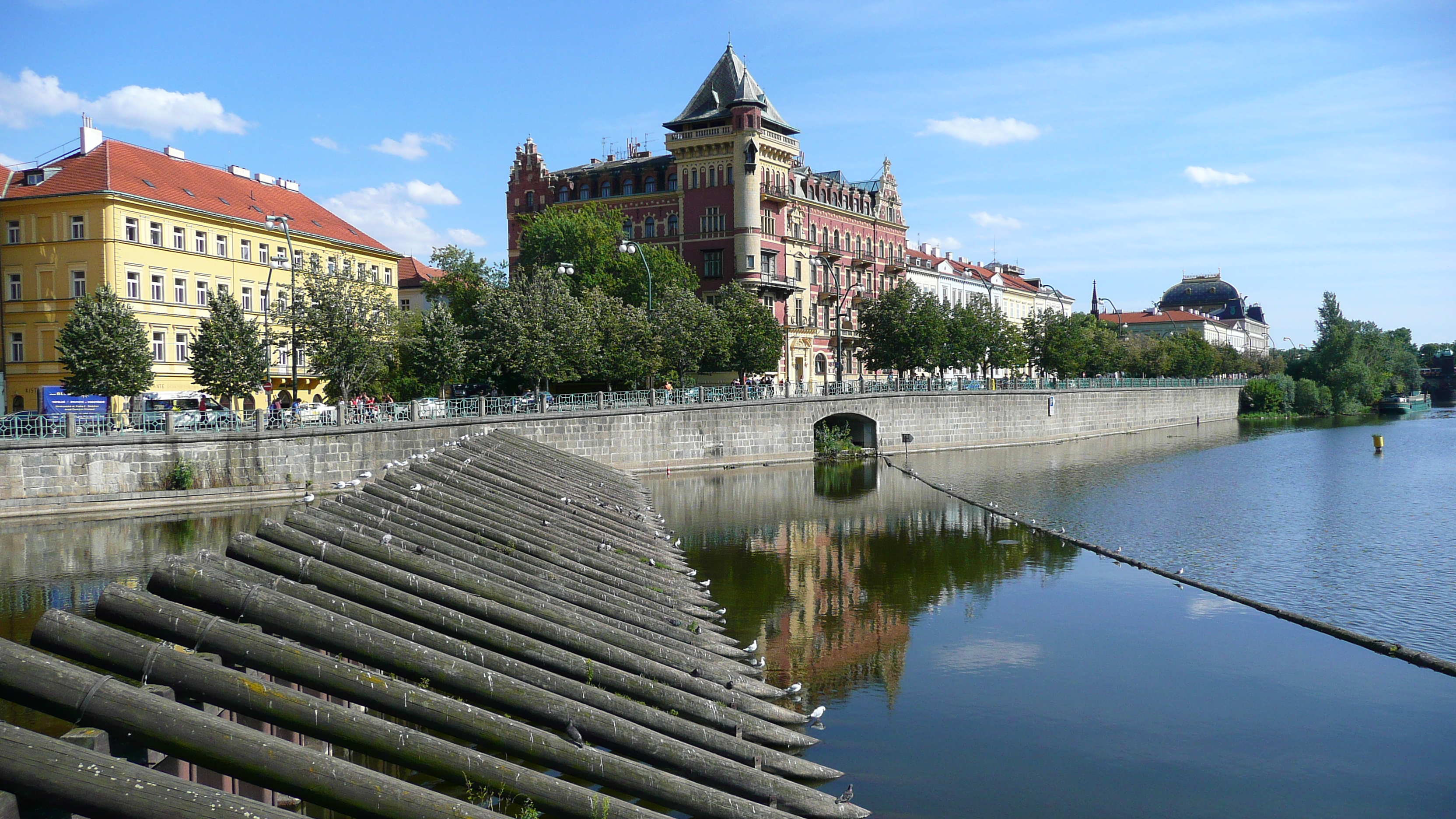 Picture Czech Republic Prague Smetanovo nabr 2007-07 28 - Journey Smetanovo nabr