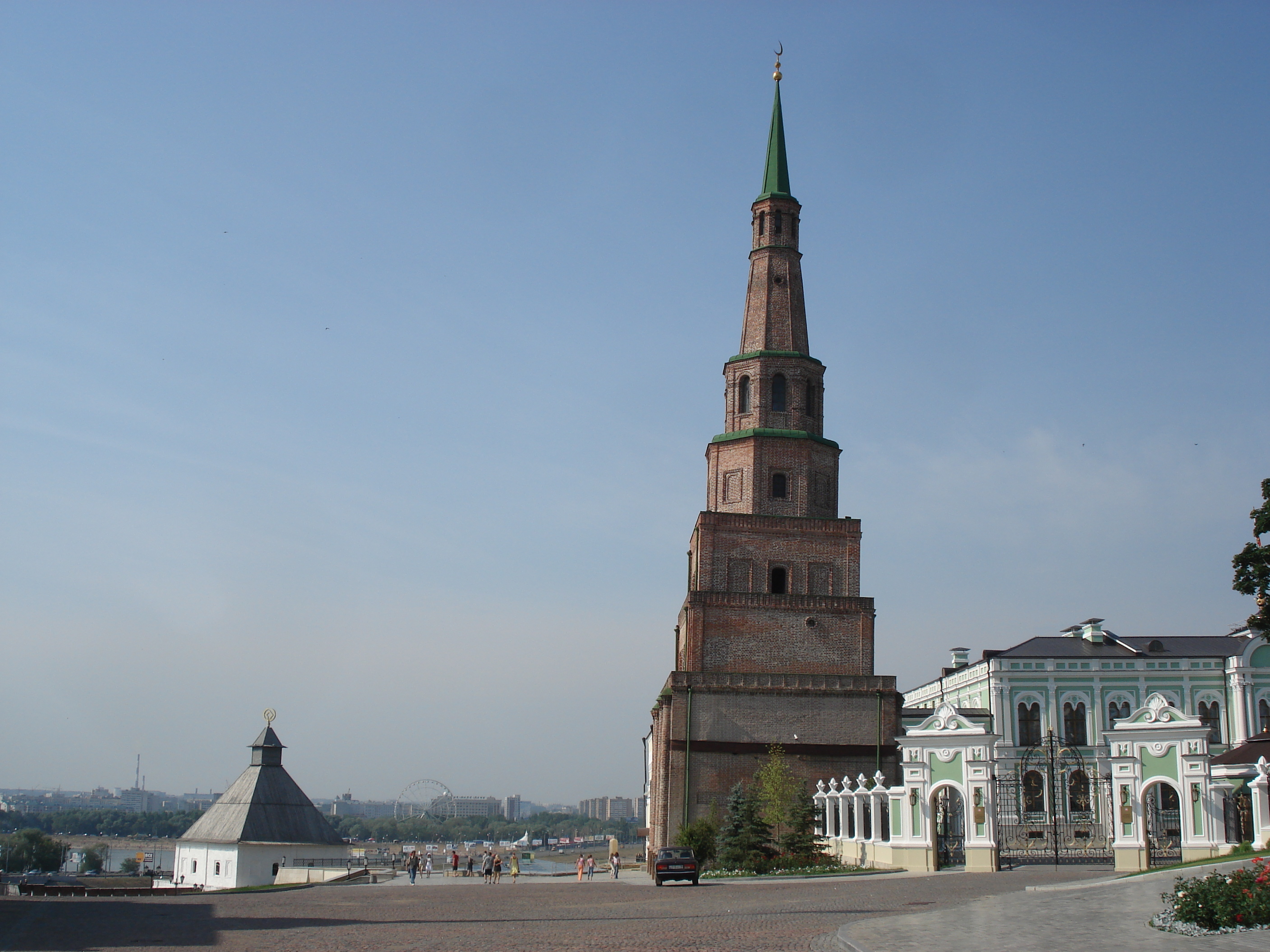 Picture Russia Kazan Kremlin 2006-07 65 - Recreation Kremlin