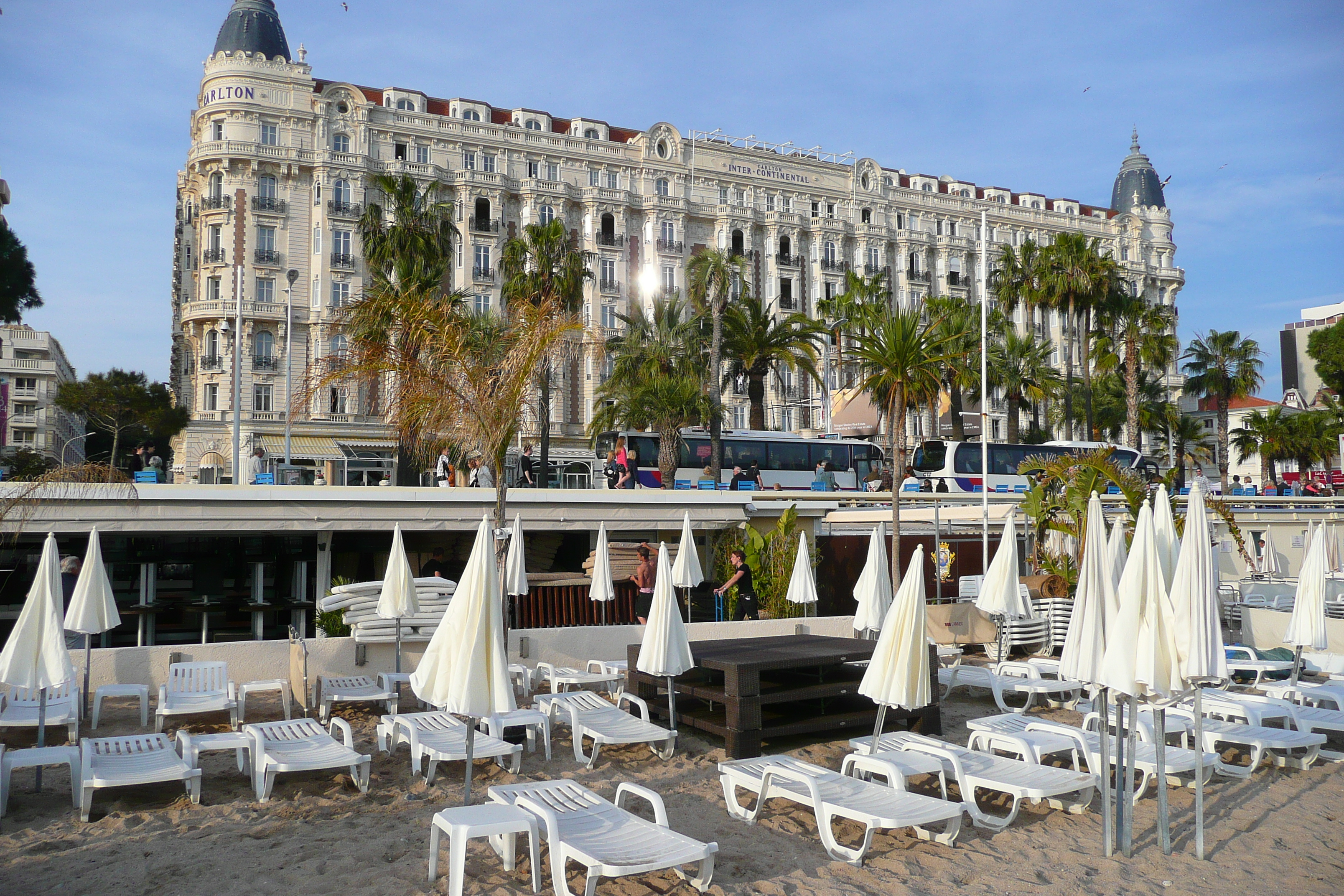 Picture France Cannes Beach 2008-04 36 - Tour Beach