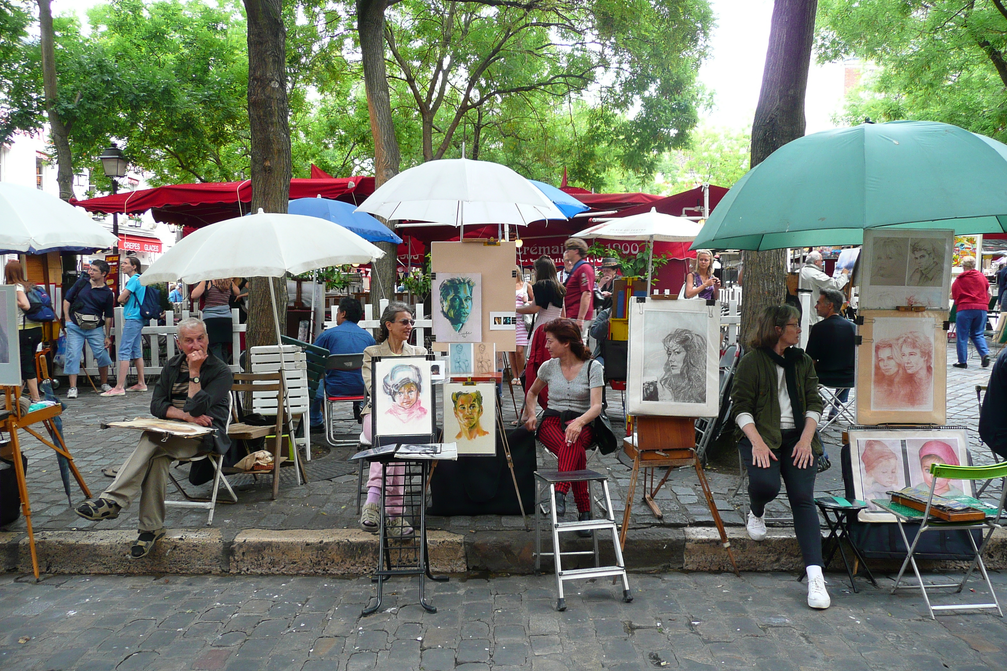 Picture France Paris Place du Tertre 2007-06 30 - Journey Place du Tertre