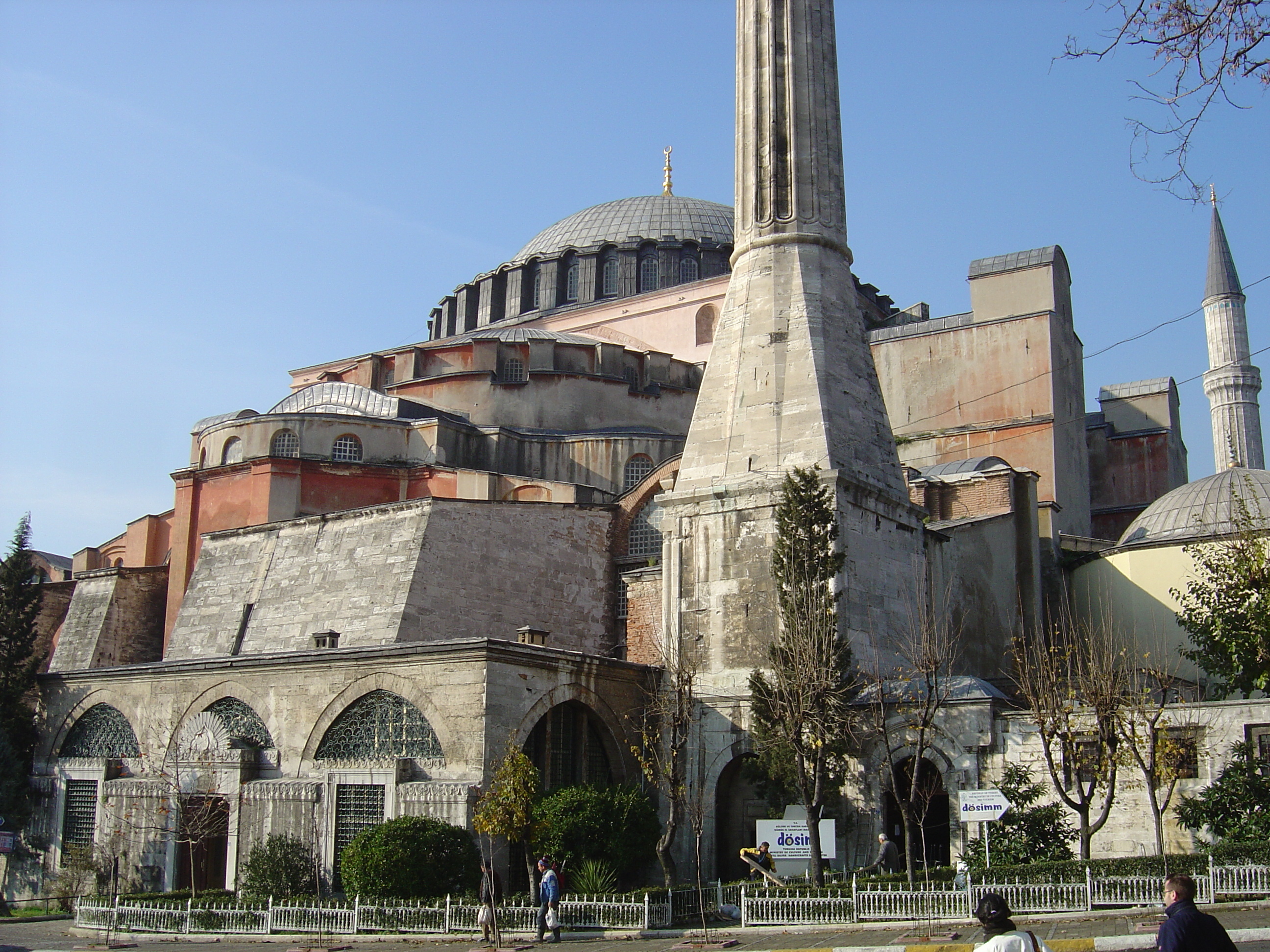 Picture Turkey Istanbul Ayasofya 2004-12 26 - Around Ayasofya