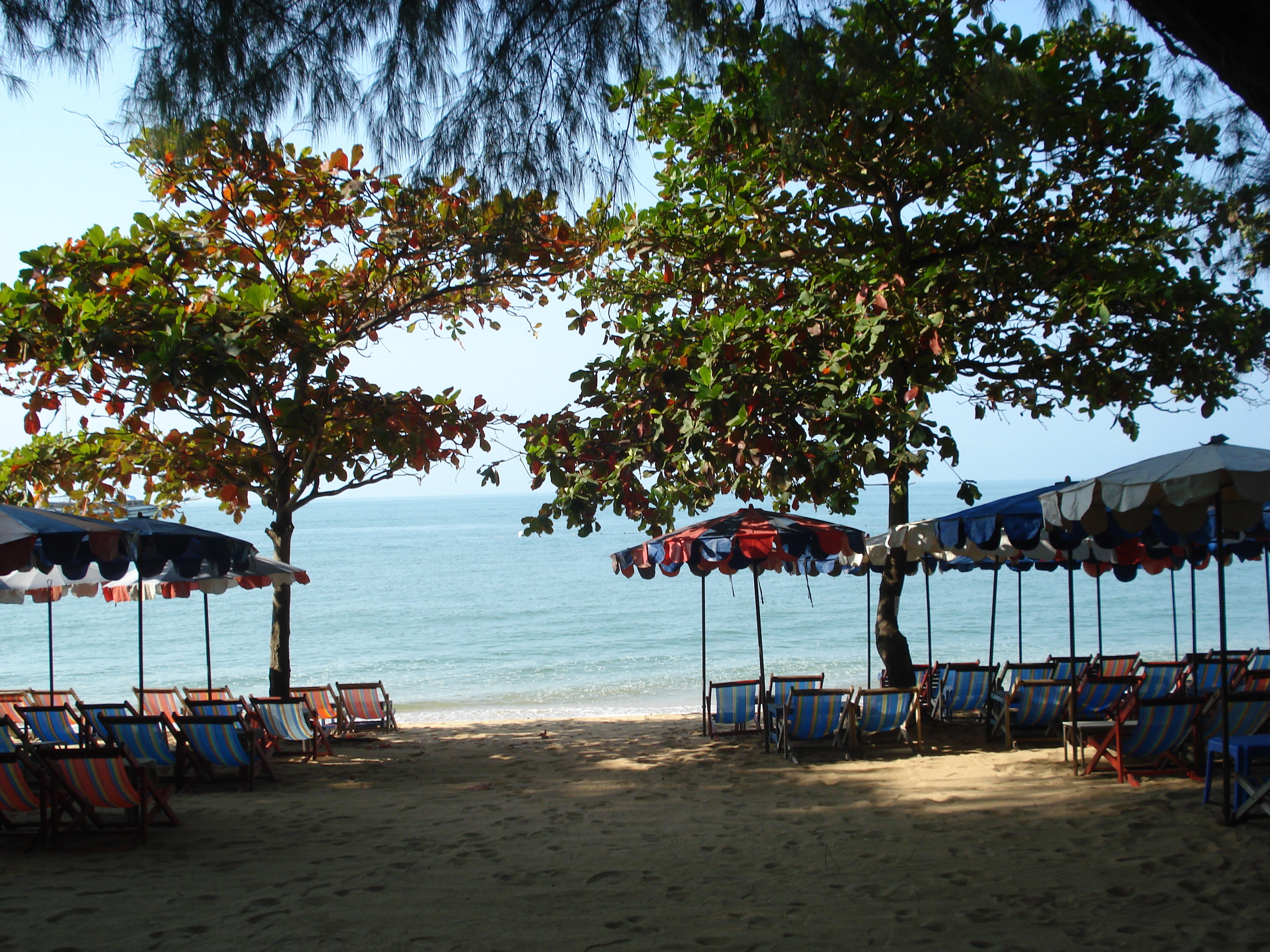 Picture Thailand Pattaya Dongtan beach 2008-01 31 - Journey Dongtan beach