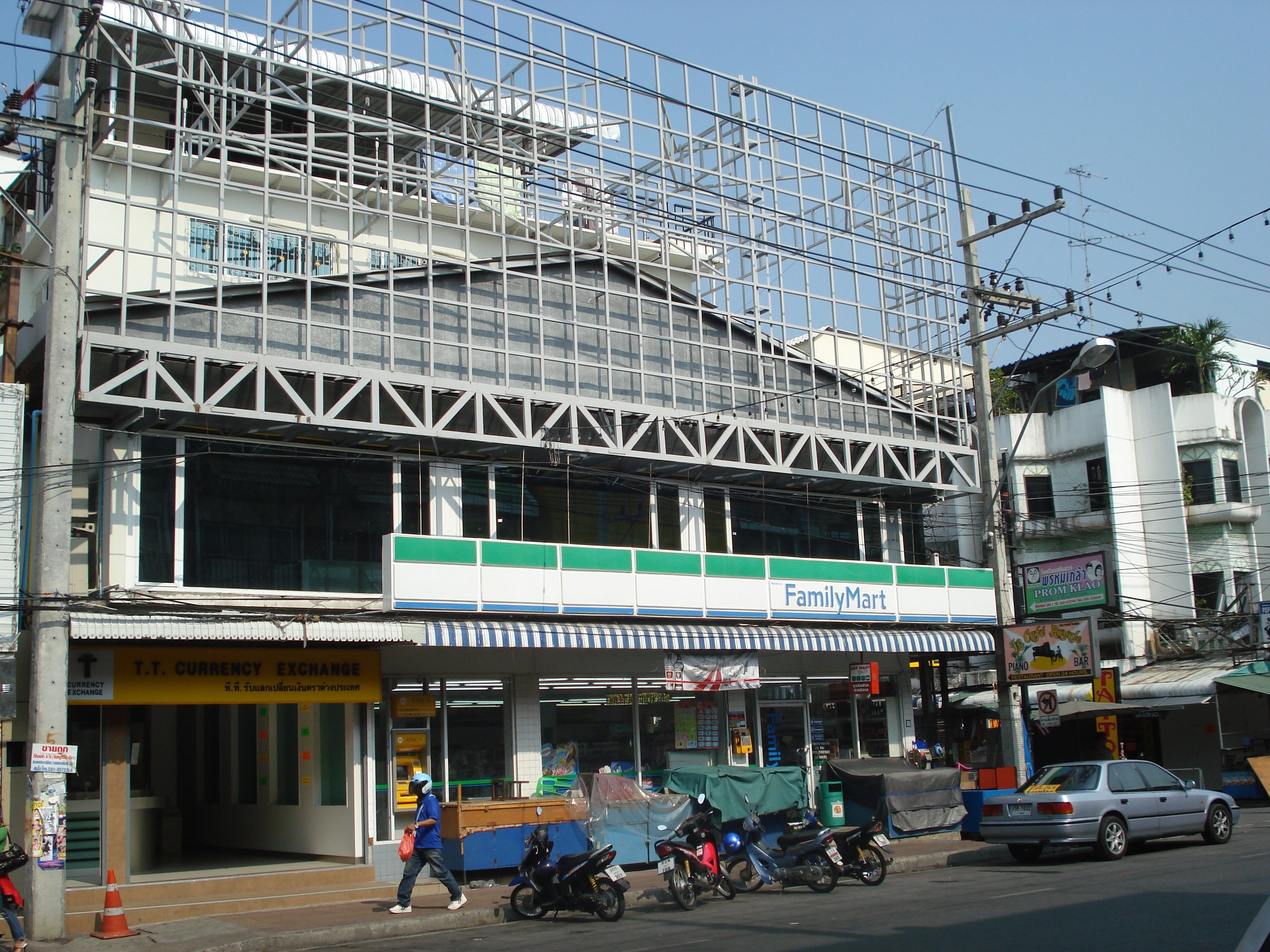 Picture Thailand Pattaya Pattaya 2nd road 2008-01 2 - Discovery Pattaya 2nd road