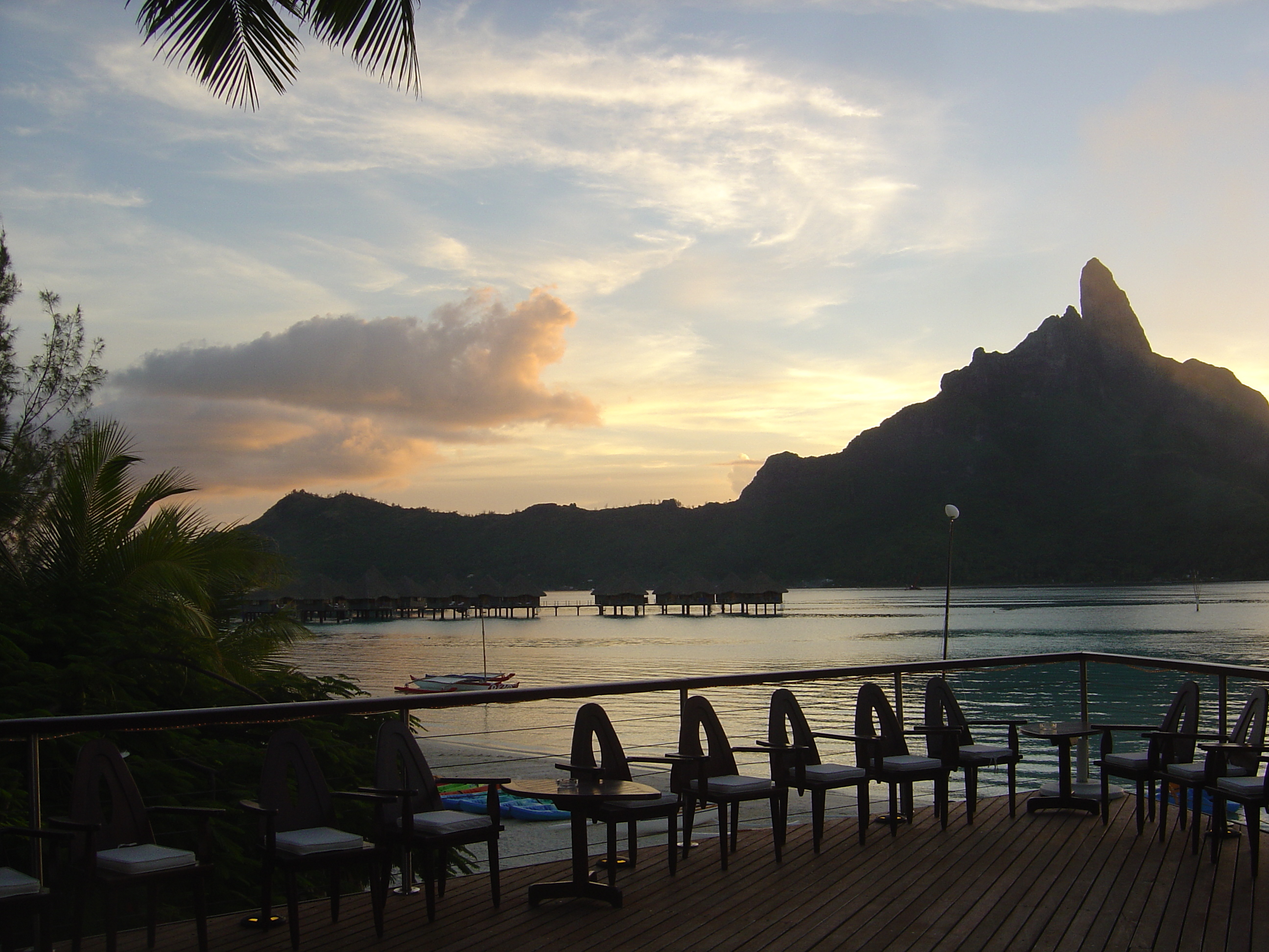 Picture Polynesia Meridien Bora Bora Hotel 2006-04 128 - History Meridien Bora Bora Hotel