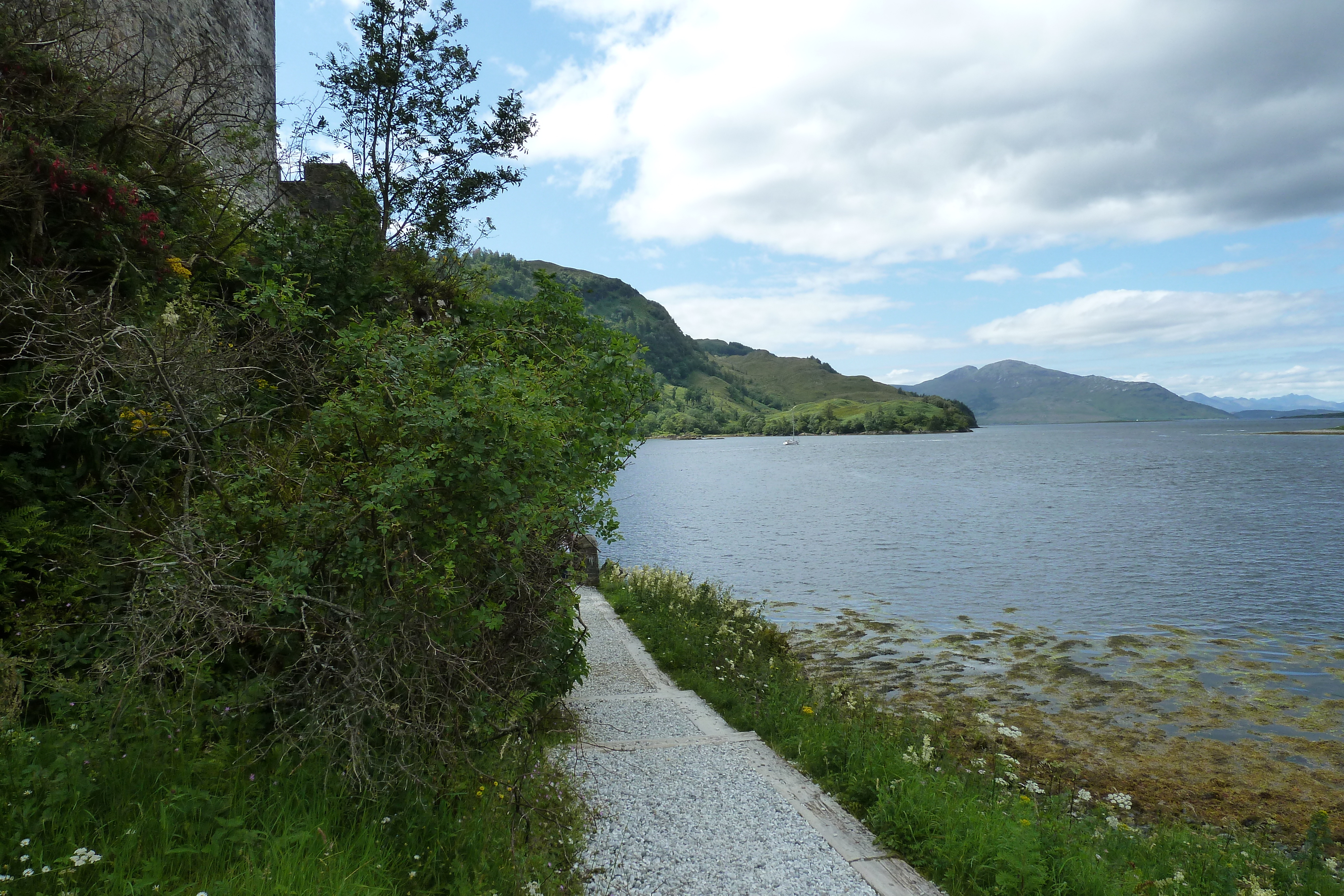 Picture United Kingdom Scotland Eilean Donan Castle 2011-07 32 - Tours Eilean Donan Castle