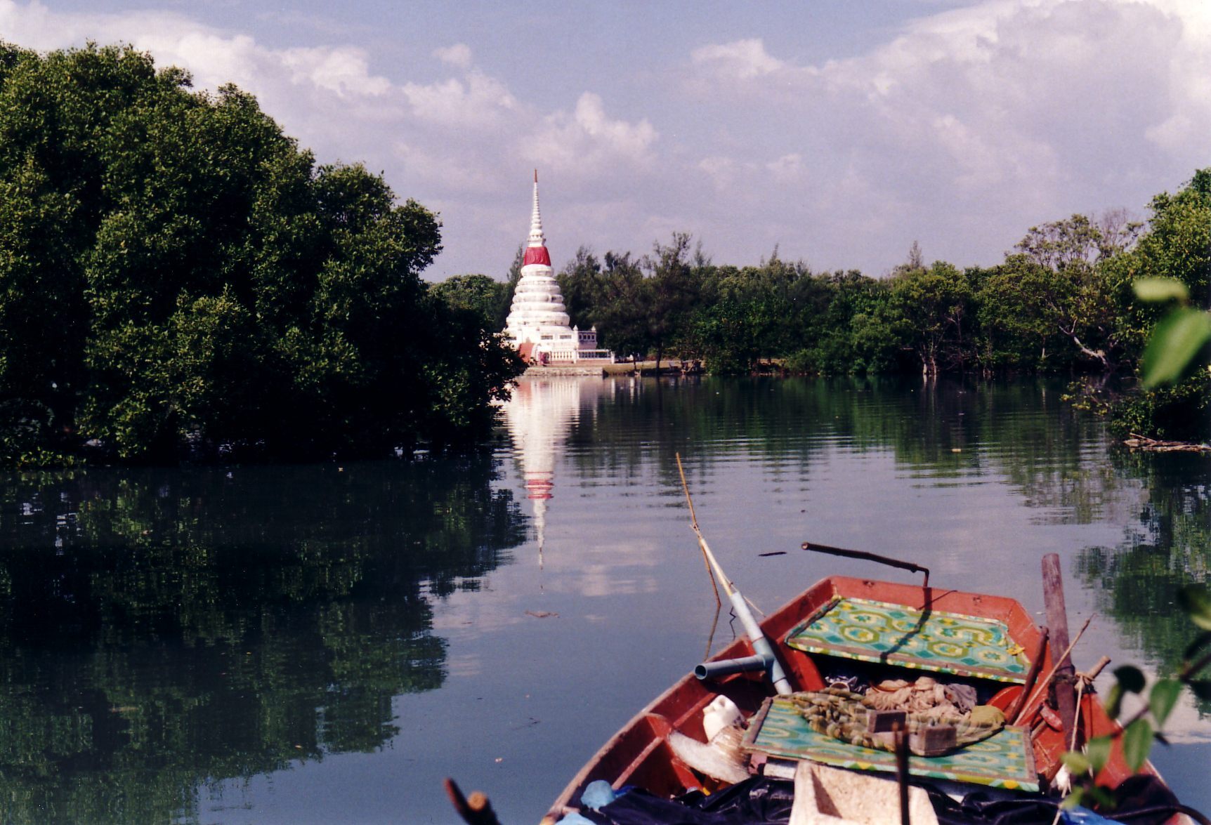 Picture Thailand Rayong 1990-04 4 - Journey Rayong