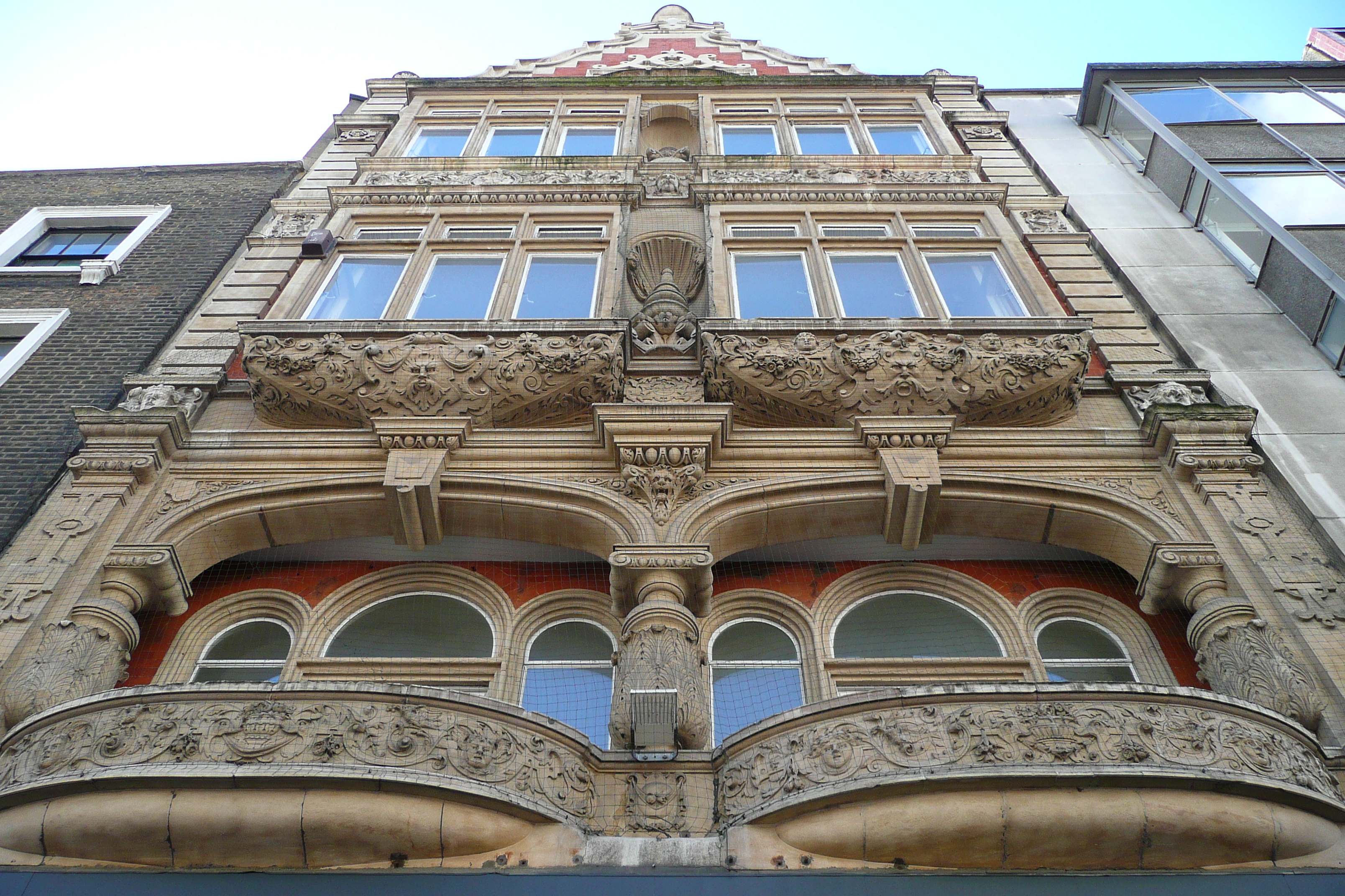 Picture United Kingdom London Oxford Street 2007-09 63 - Discovery Oxford Street