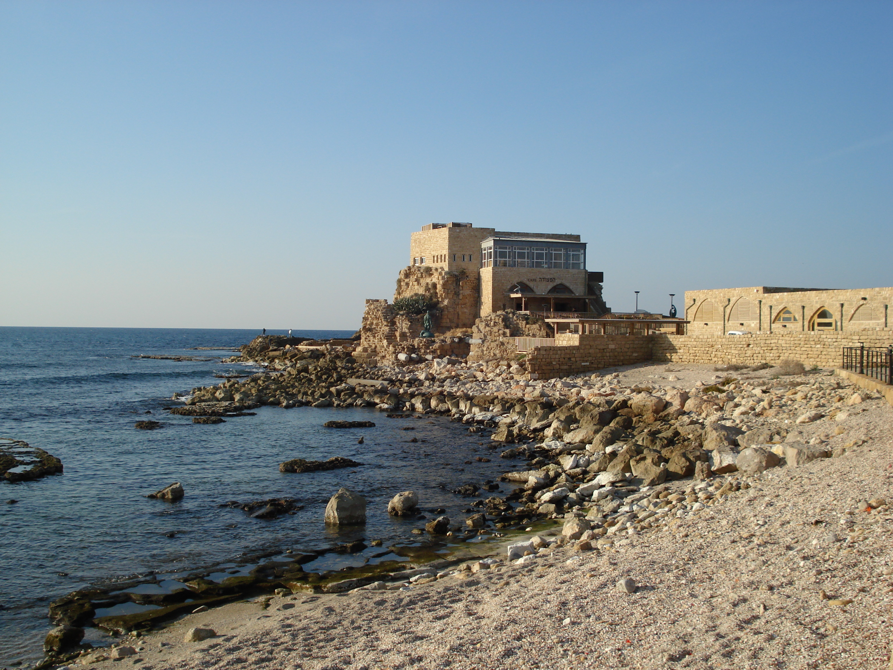 Picture Israel Caesarea 2006-12 23 - Center Caesarea