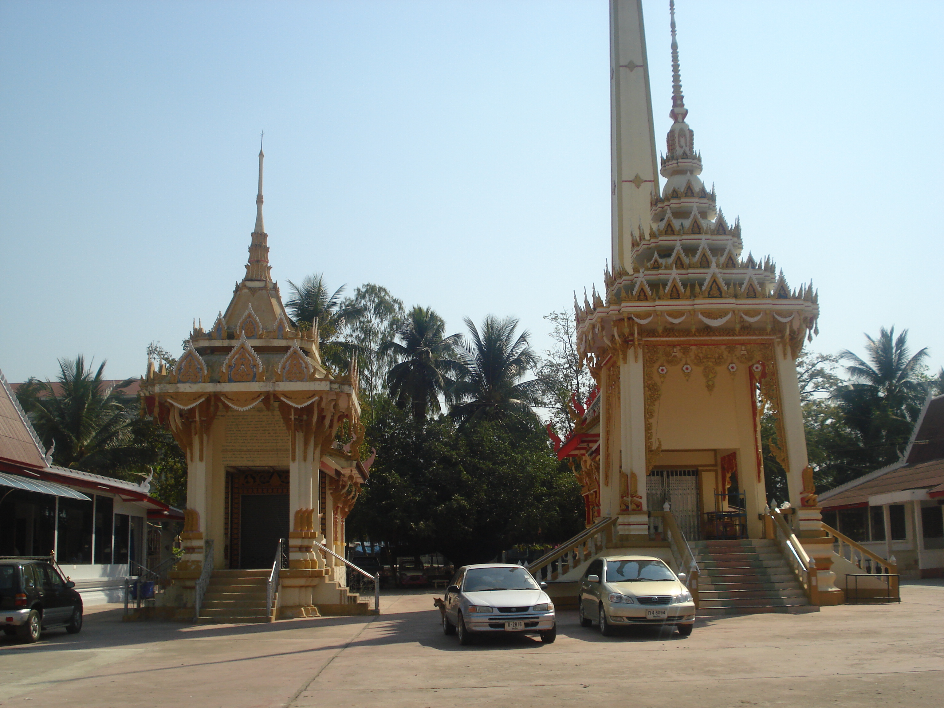 Picture Thailand Phitsanulok Wat Kuhasawan 2008-01 3 - Discovery Wat Kuhasawan