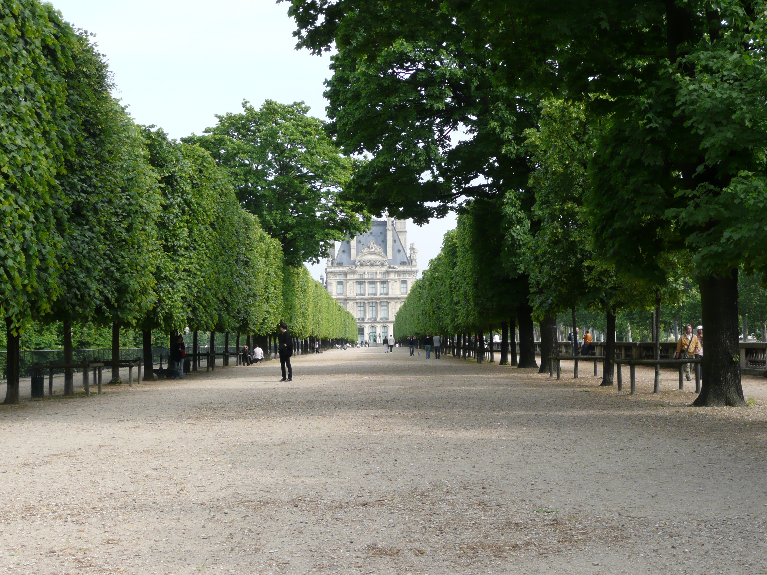 Picture France Paris Garden of Tuileries 2007-05 203 - Tours Garden of Tuileries