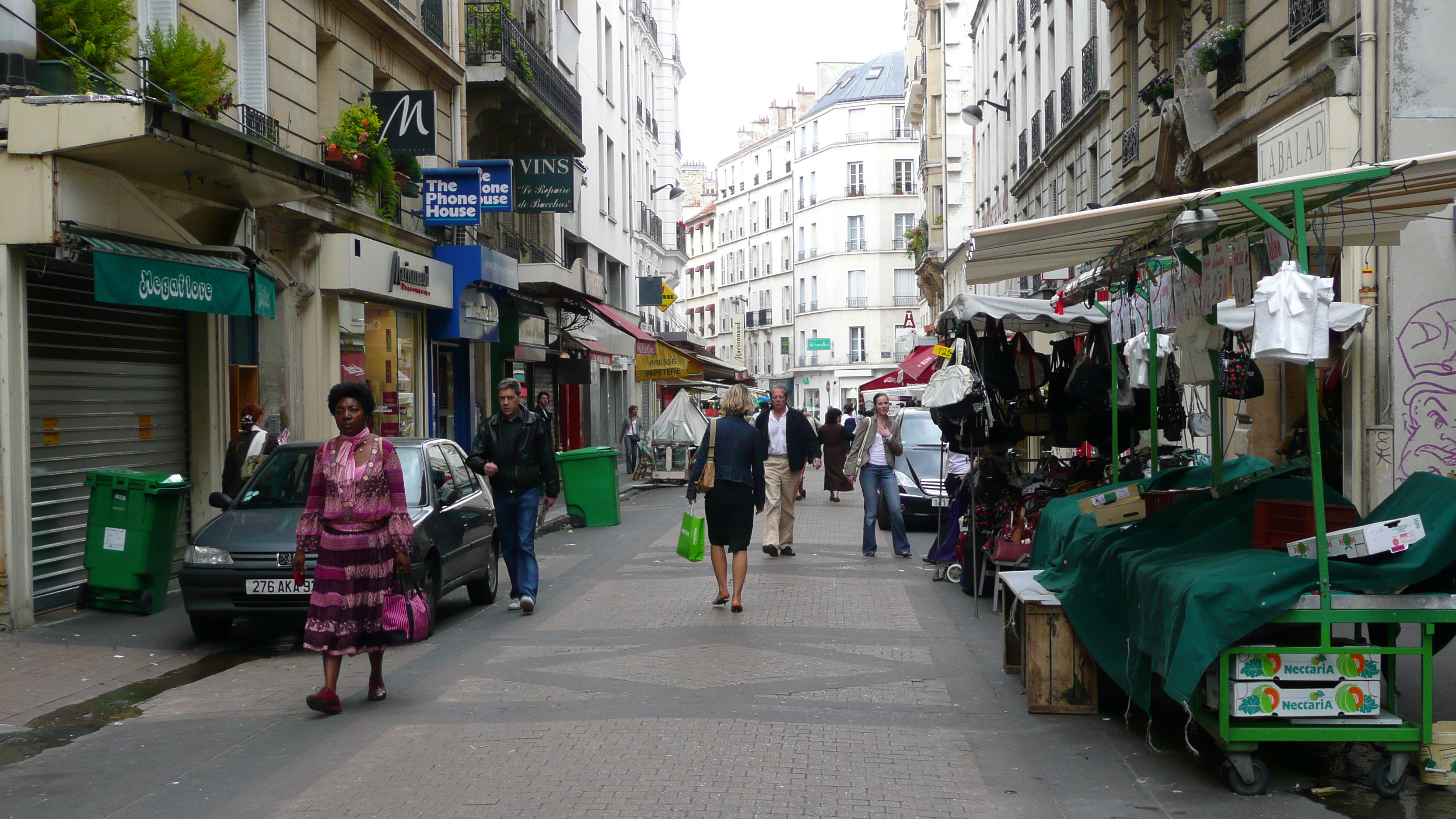 Picture France Paris 17th Arrondissement Rue Levis 2007-05 15 - Tour Rue Levis