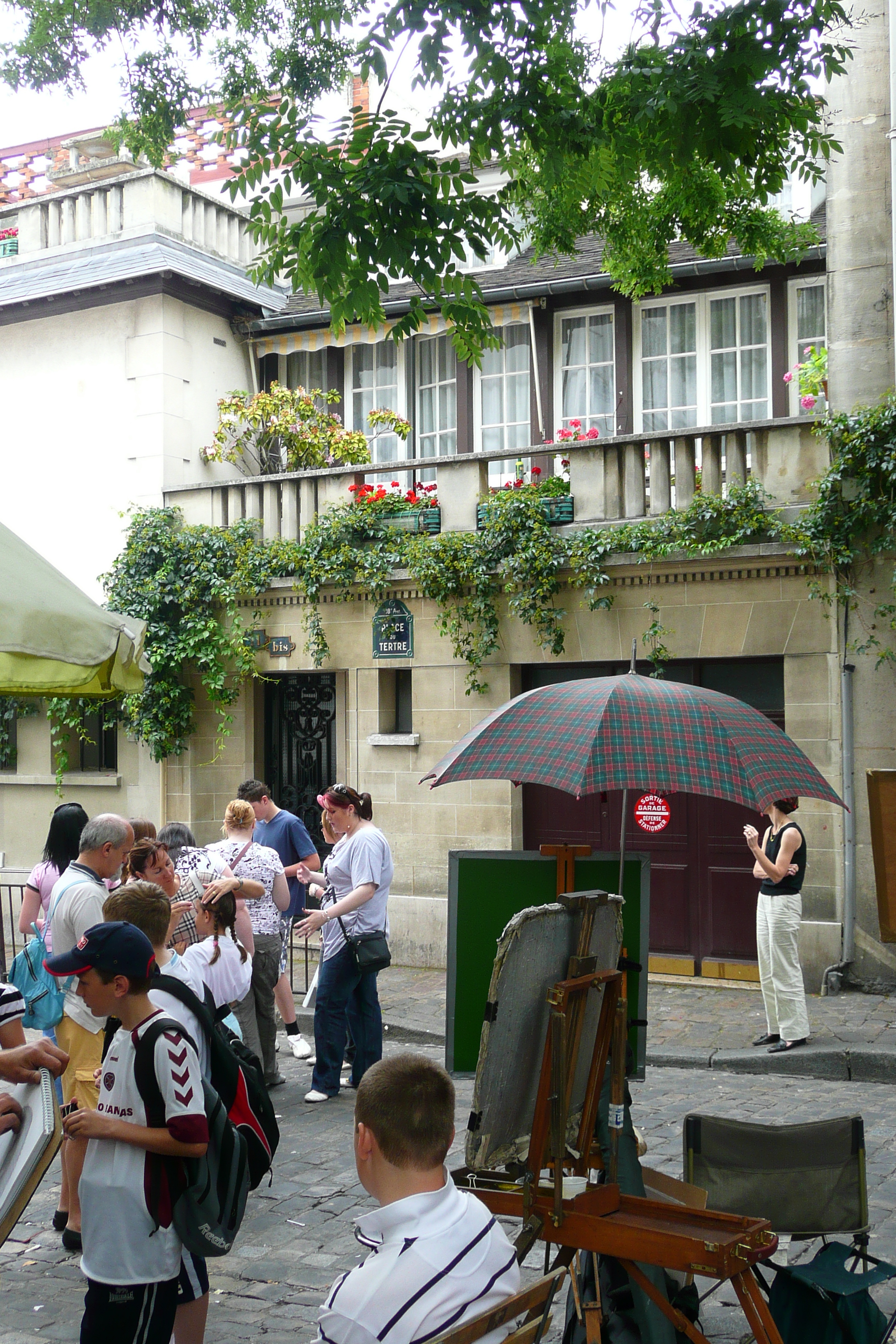 Picture France Paris Place du Tertre 2007-06 2 - Tours Place du Tertre