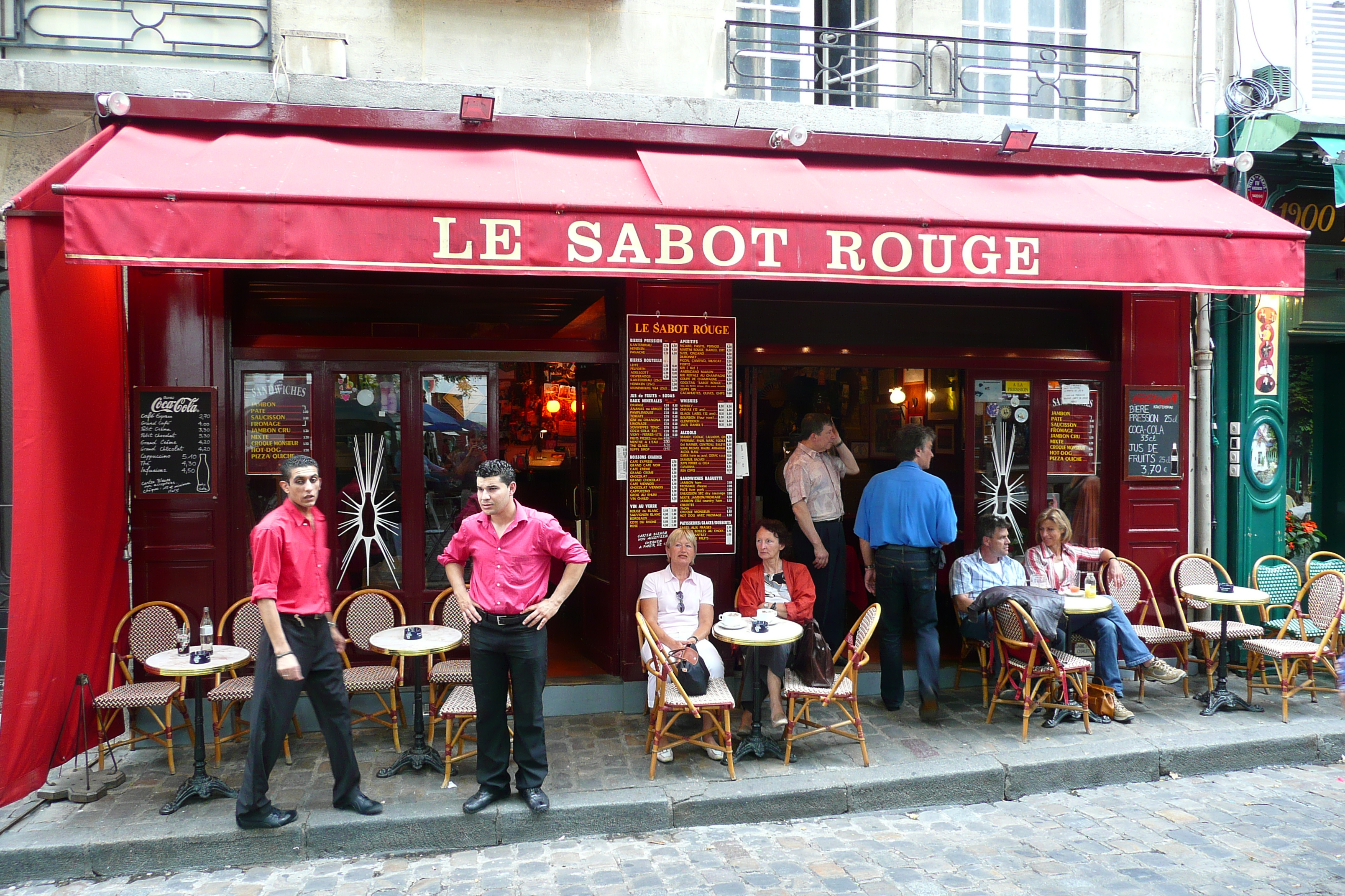 Picture France Paris Place du Tertre 2007-06 7 - History Place du Tertre