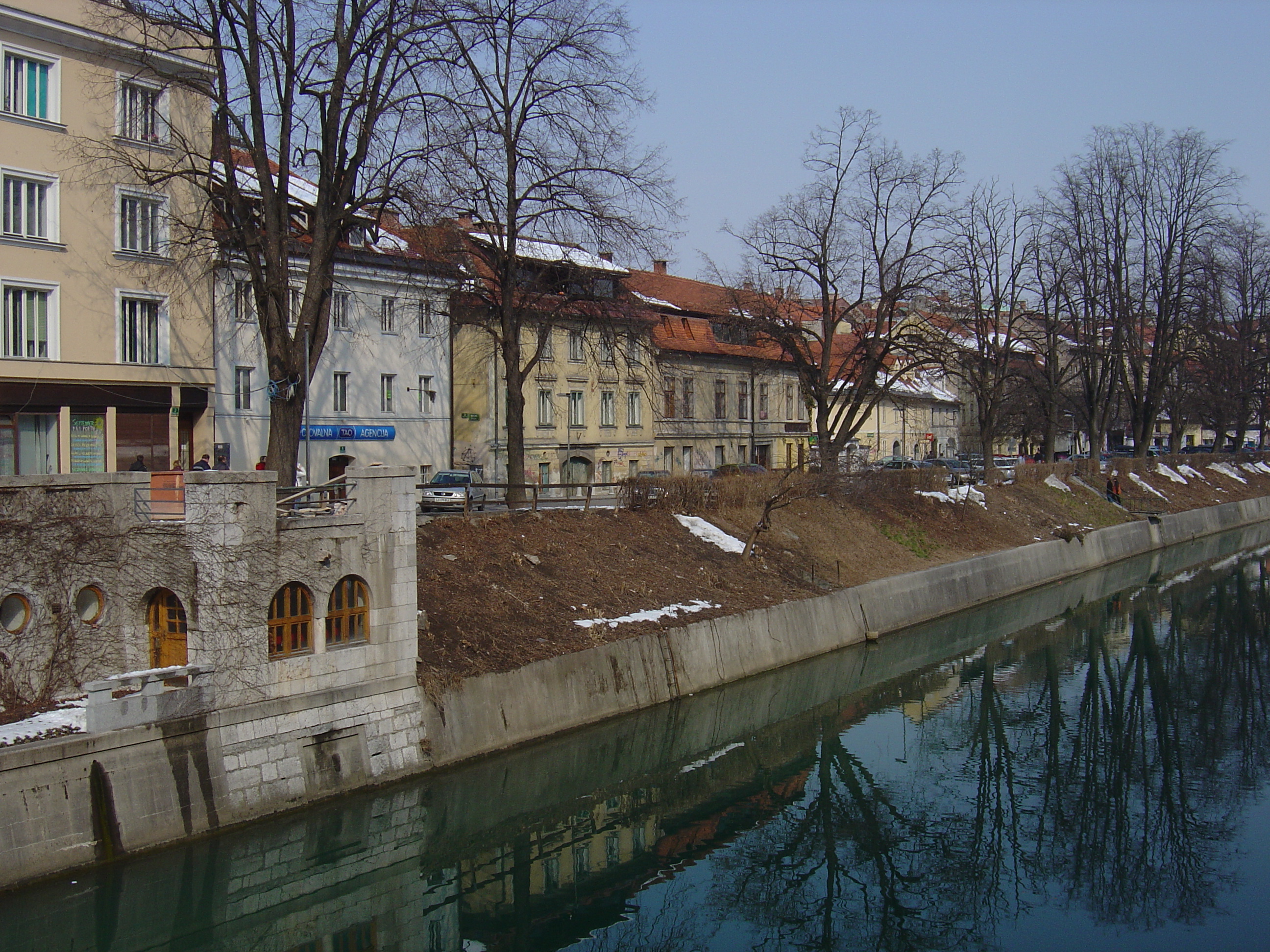 Picture Slovenia Ljubljana 2005-03 14 - Around Ljubljana