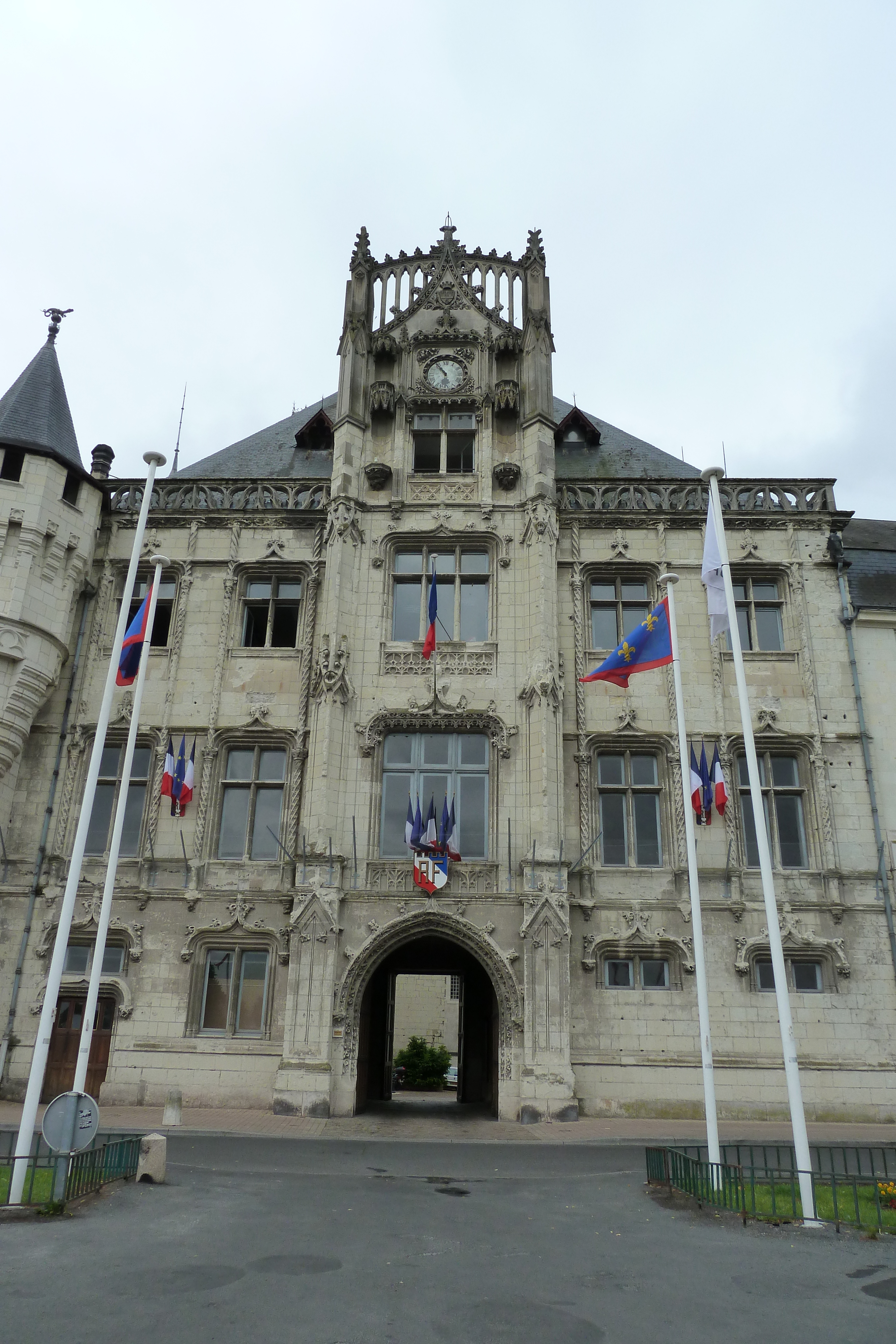 Picture France Saumur 2011-05 30 - Tour Saumur