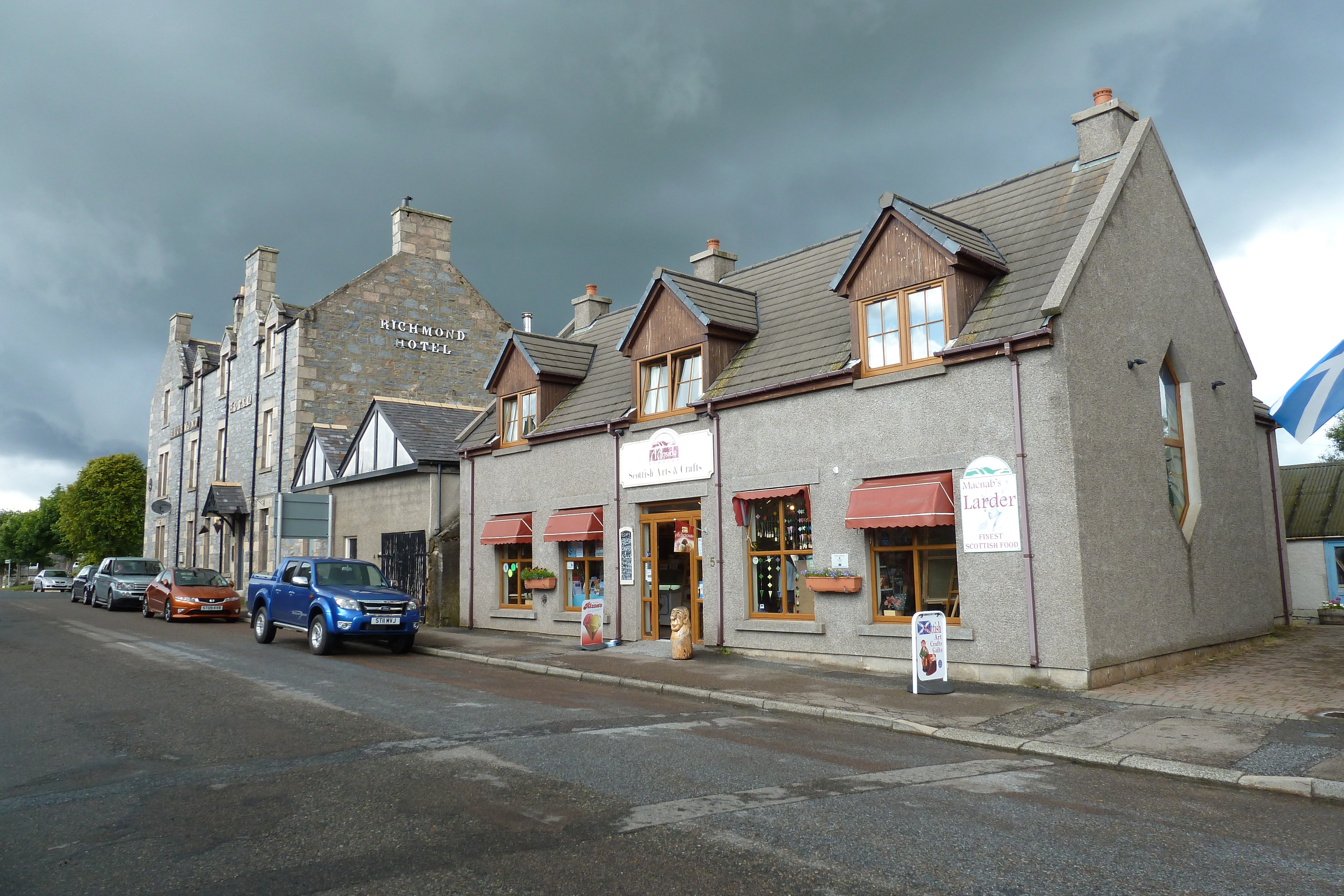 Picture United Kingdom Scotland Tomintoul 2011-07 7 - Center Tomintoul