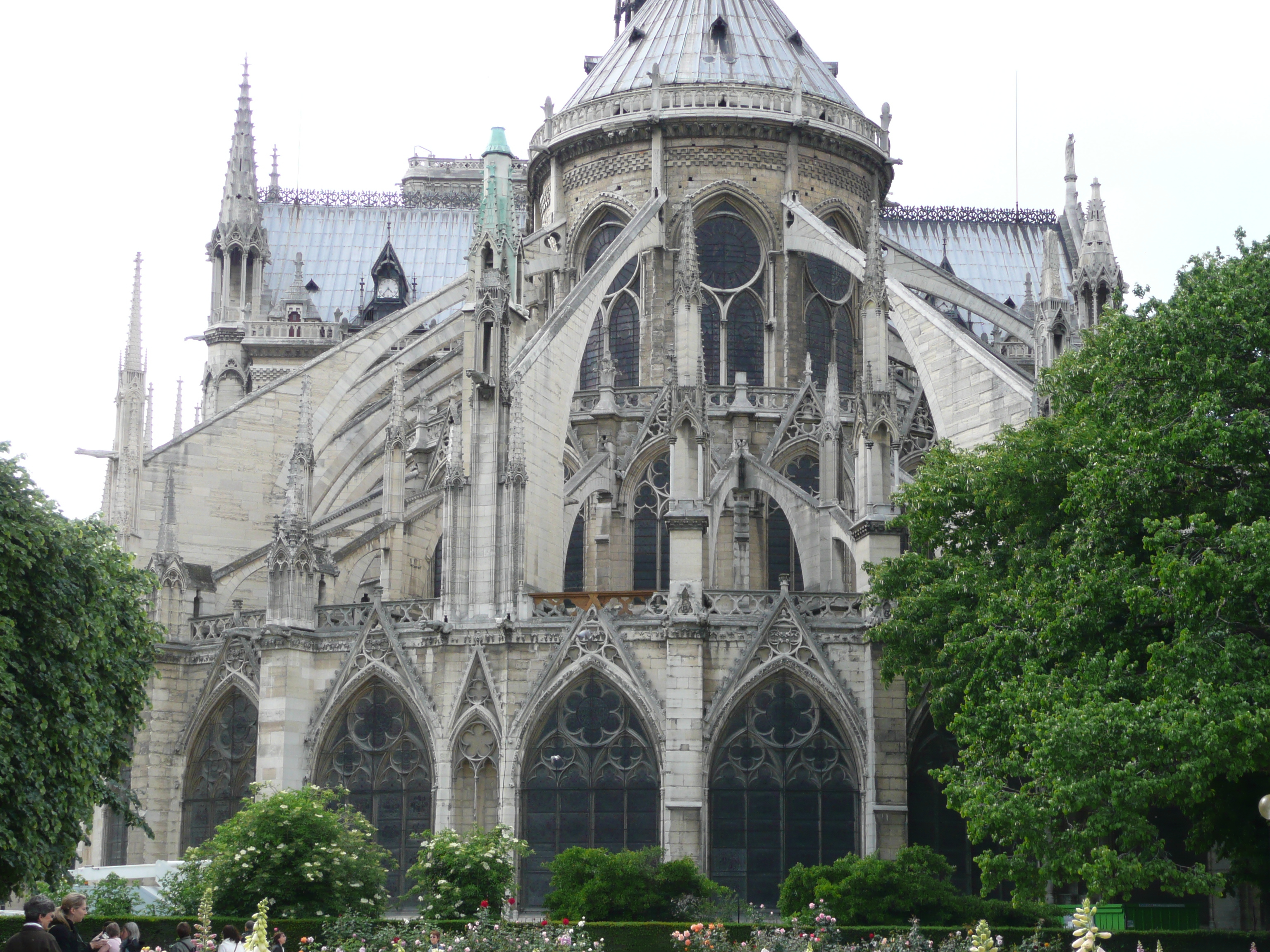 Picture France Paris Notre Dame 2007-05 152 - Recreation Notre Dame