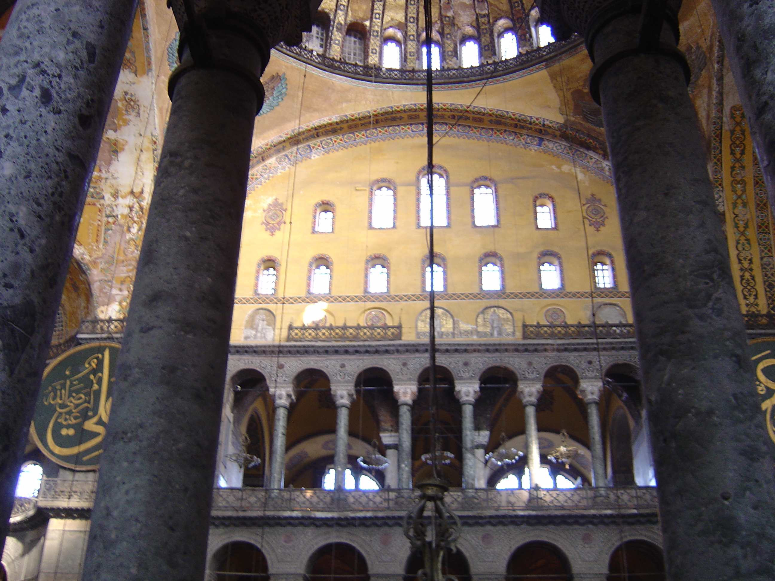 Picture Turkey Istanbul Ayasofya 2004-12 32 - Tour Ayasofya