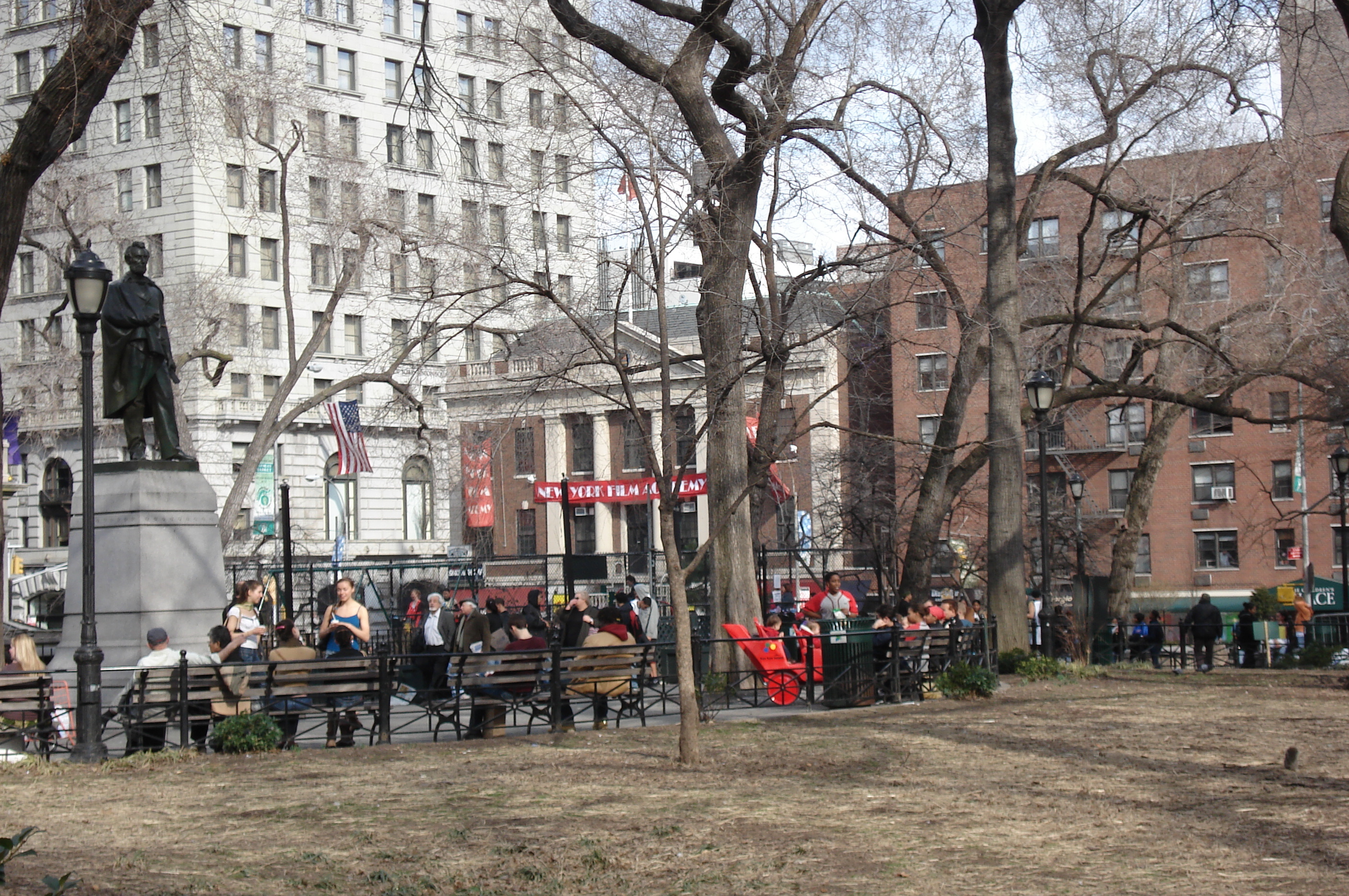 Picture United States New York Union Square 2006-03 18 - Center Union Square