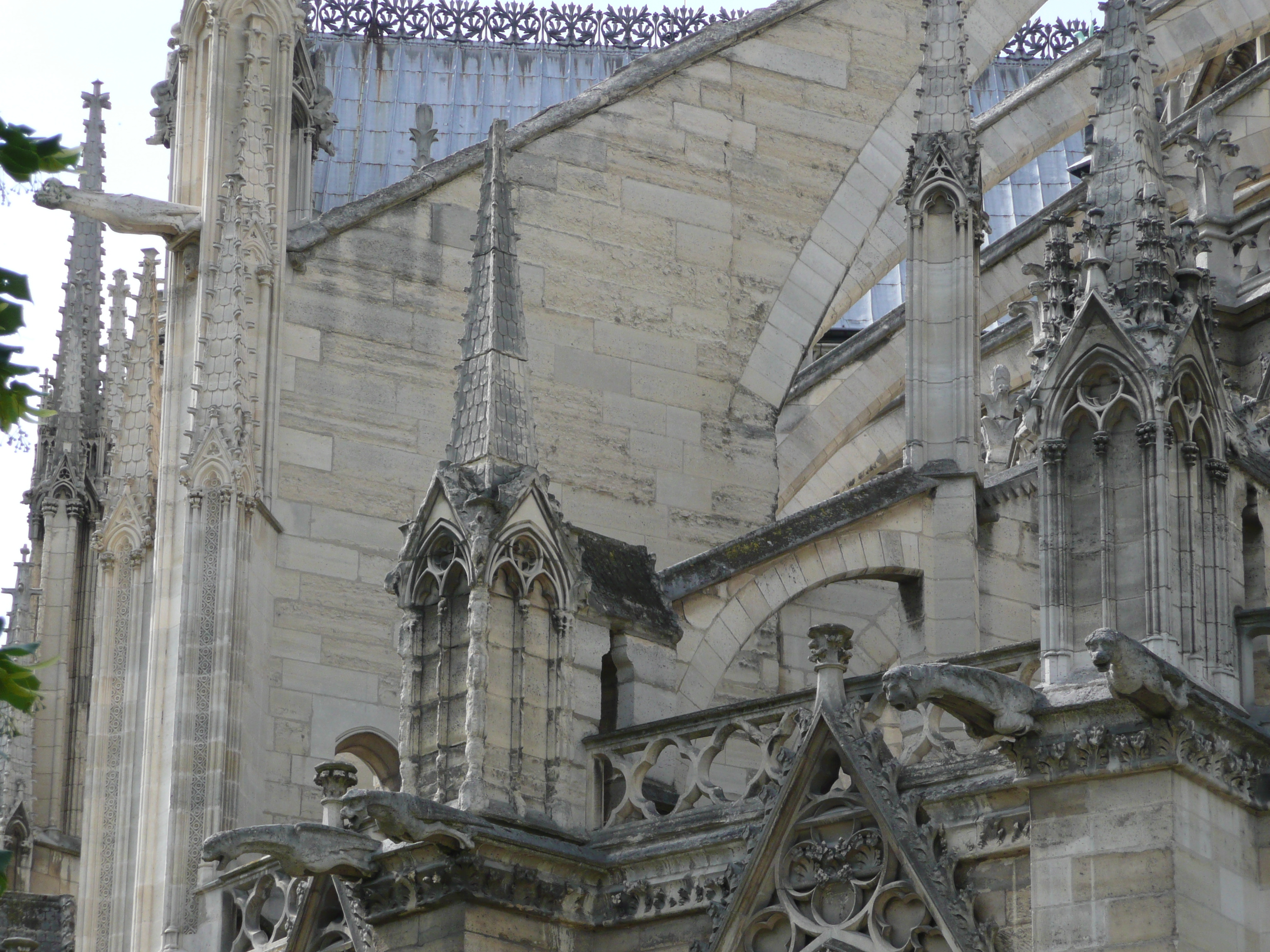 Picture France Paris Notre Dame 2007-05 93 - Around Notre Dame