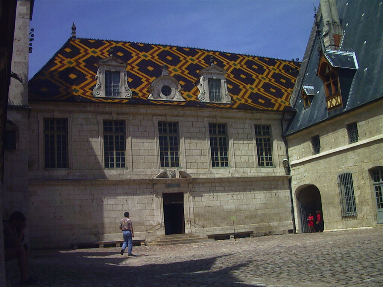 Picture France Beaune Hospices de Beaune 1999-06 7 - Tour Hospices de Beaune